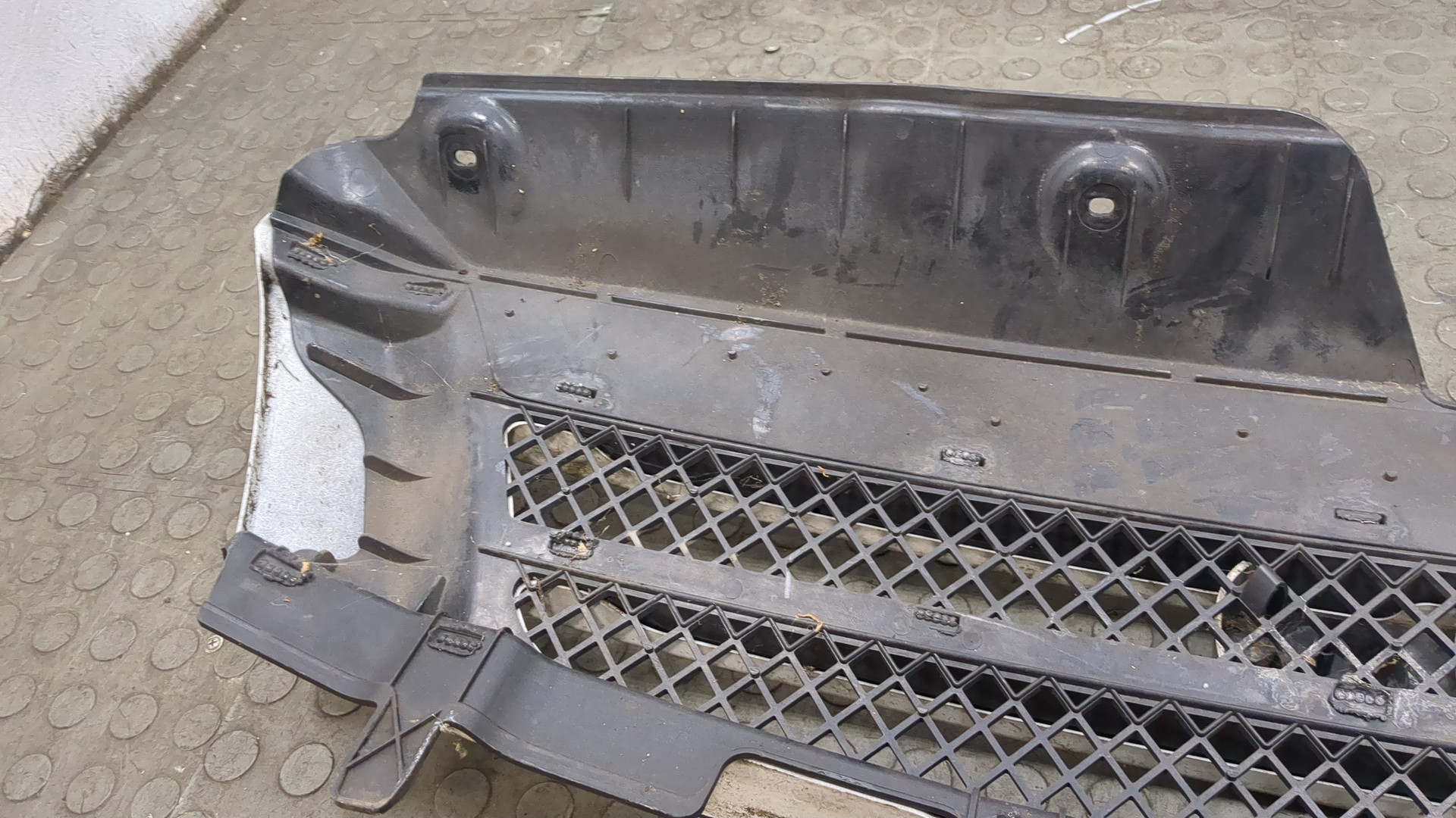 Решетка радиатора