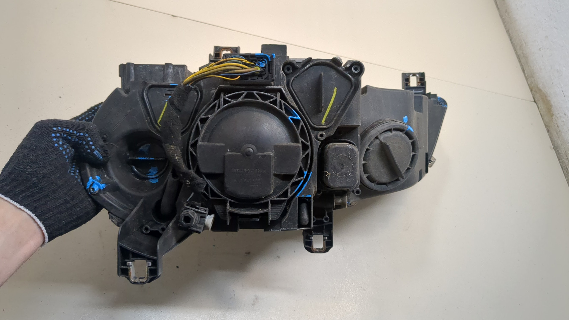 Фара правая