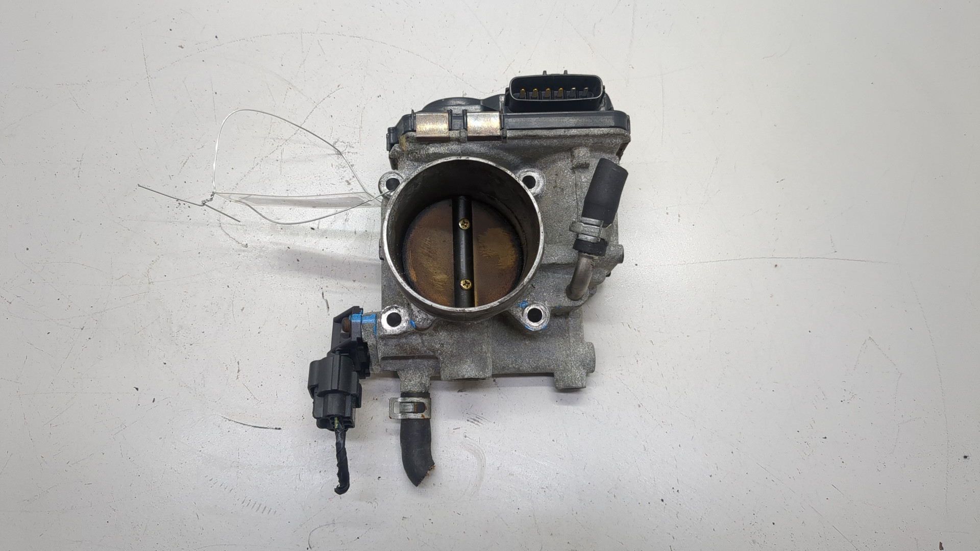 Заслонка дроссельная электрическая