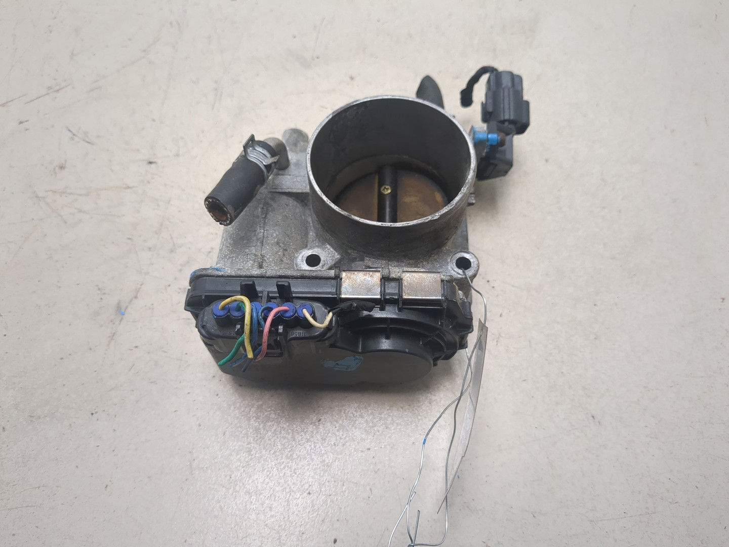 Заслонка дроссельная электрическая