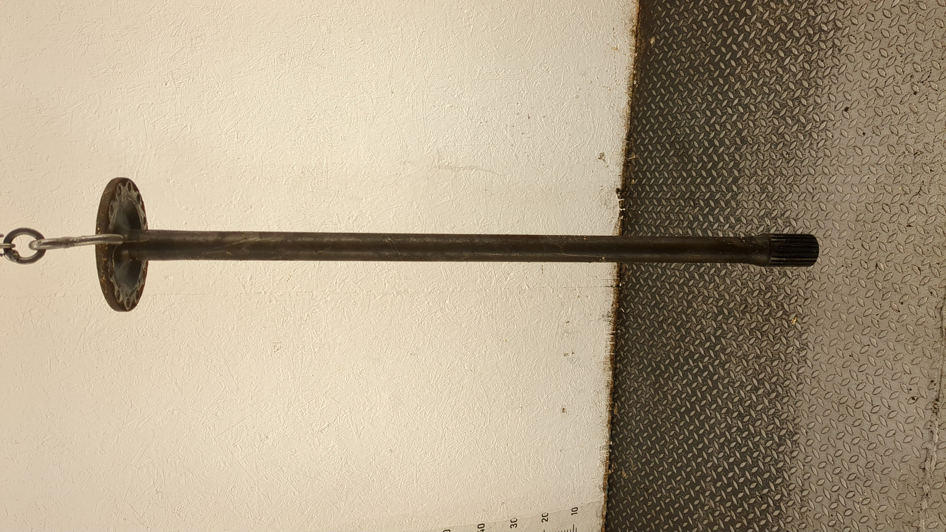 Полуось задняя правая