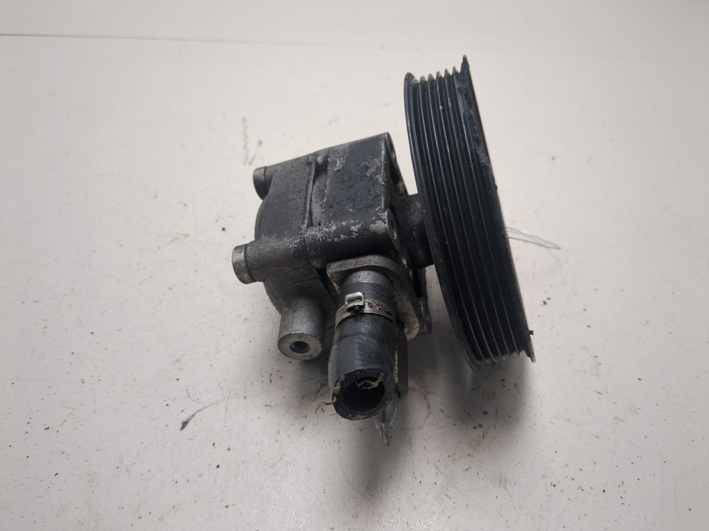 Насос ГУР (гидроусилитель руля)