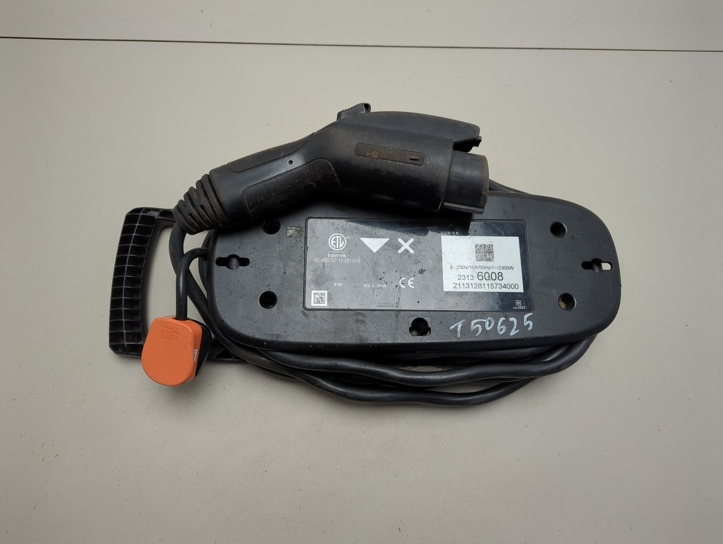 Зарядное устройство (кабель зарядный)