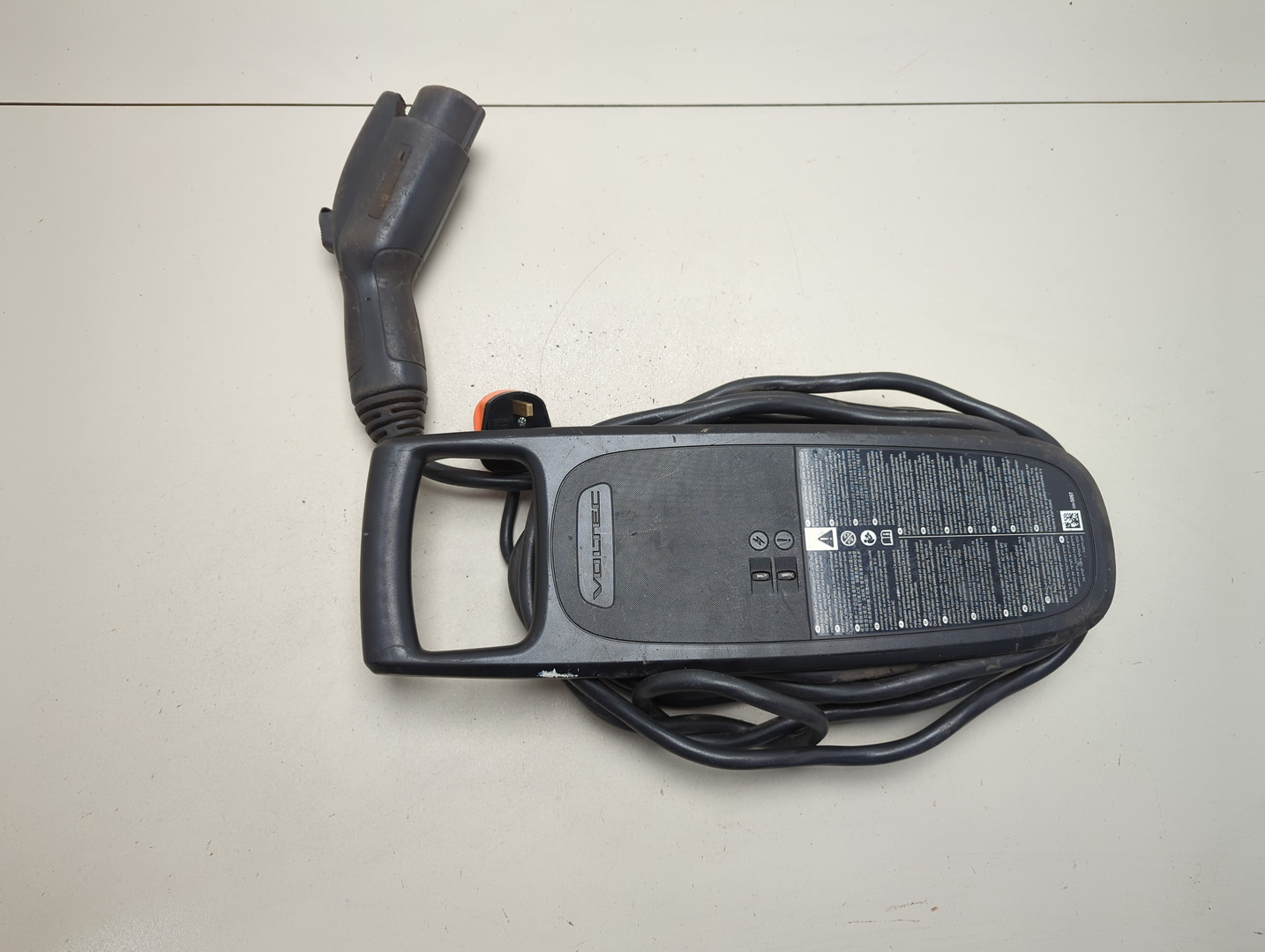 Зарядное устройство (кабель зарядный)