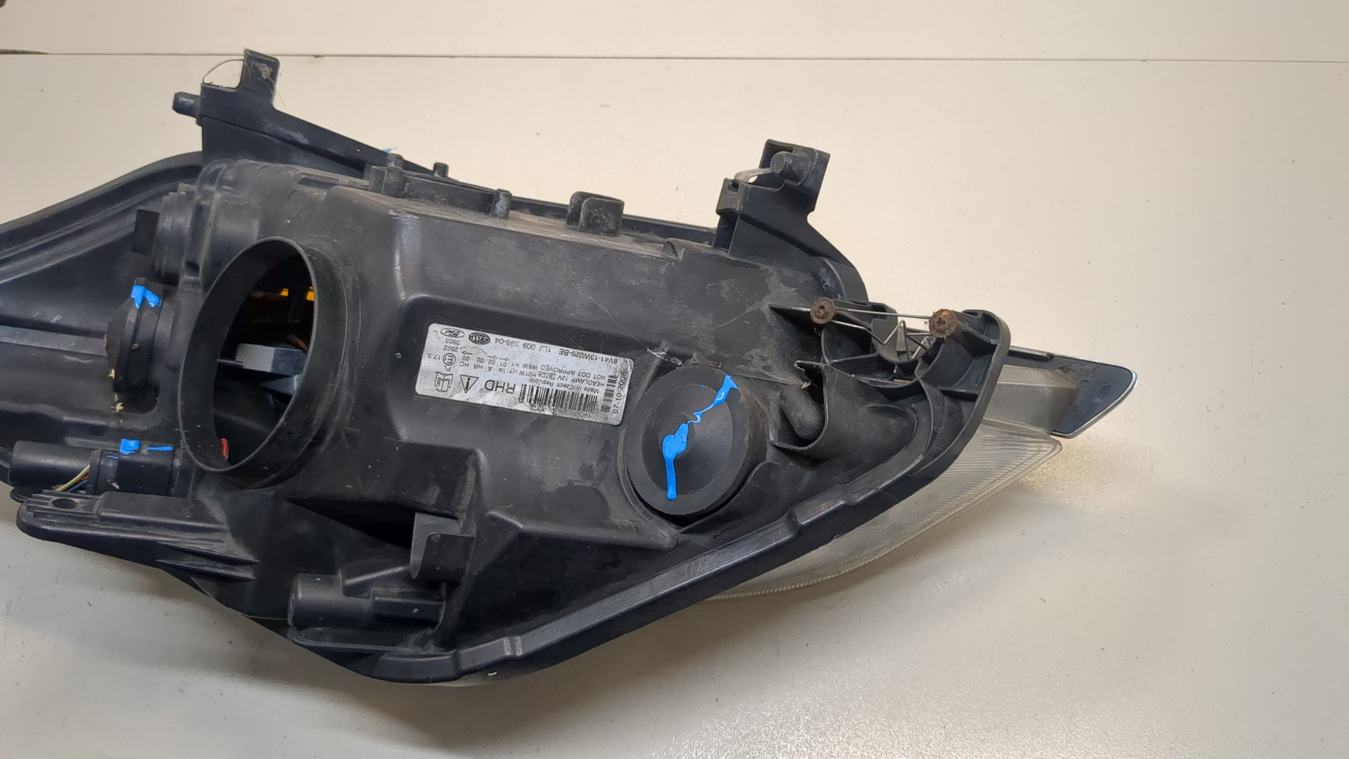 Фара правая