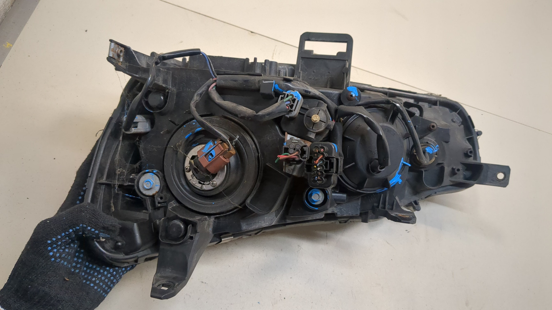 Фара правая