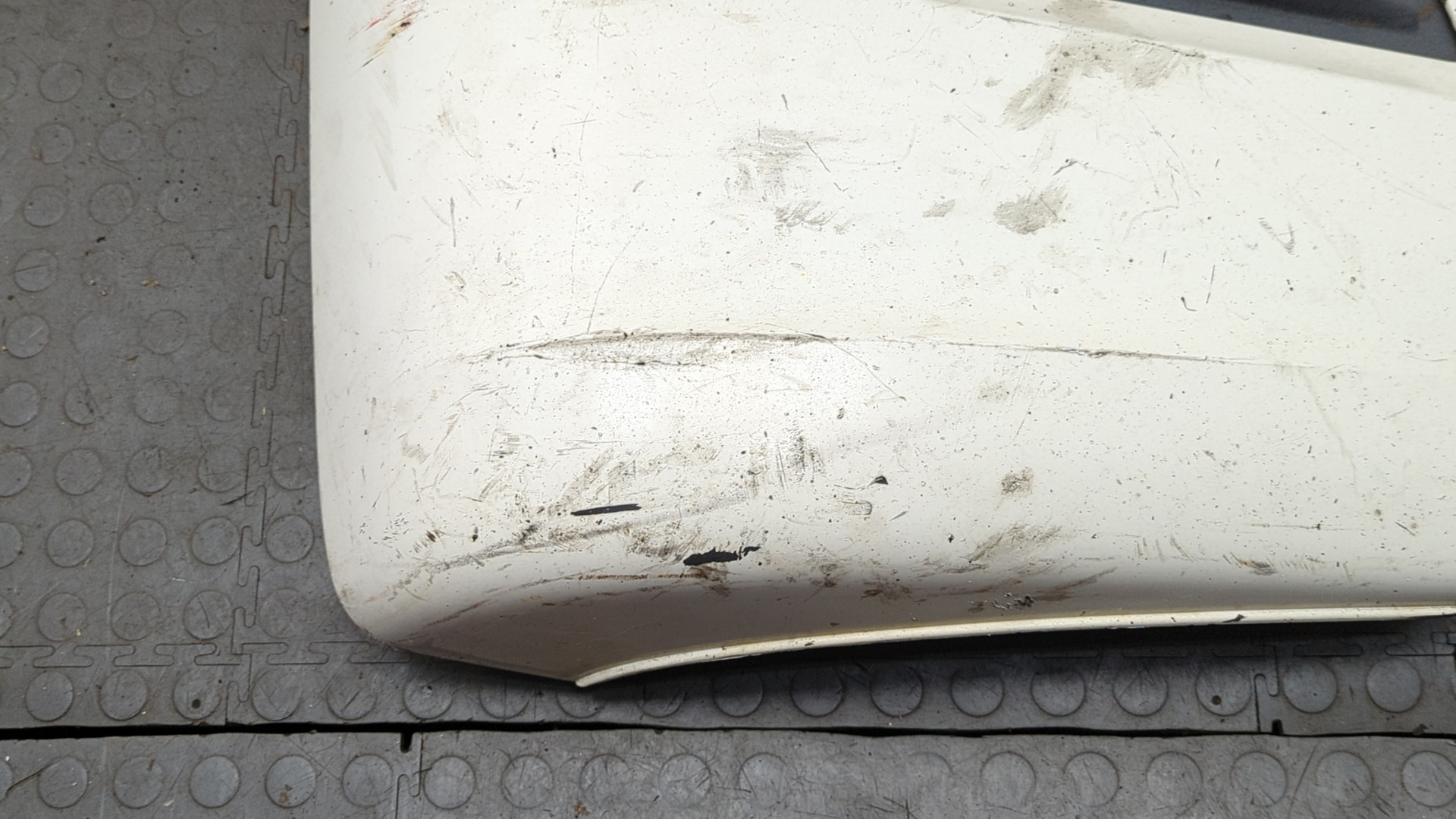 Накладка переднего бампера