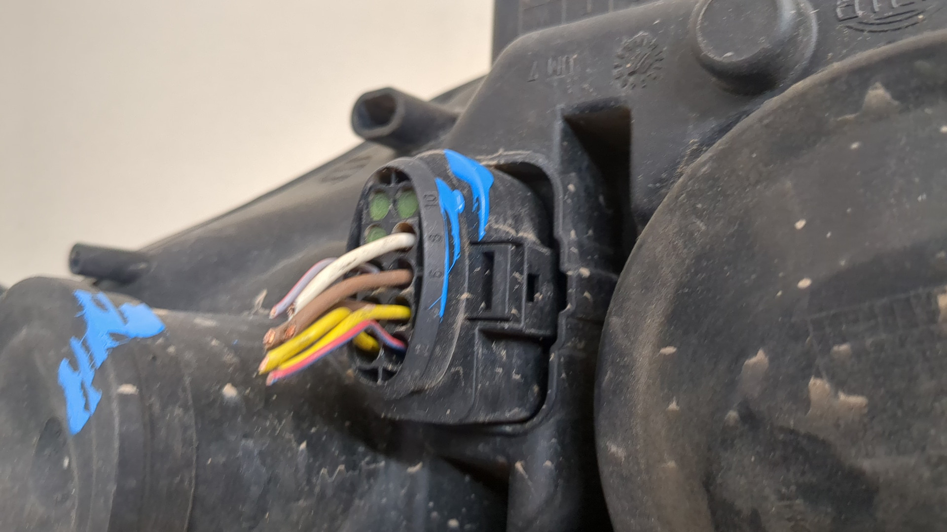 Фара правая