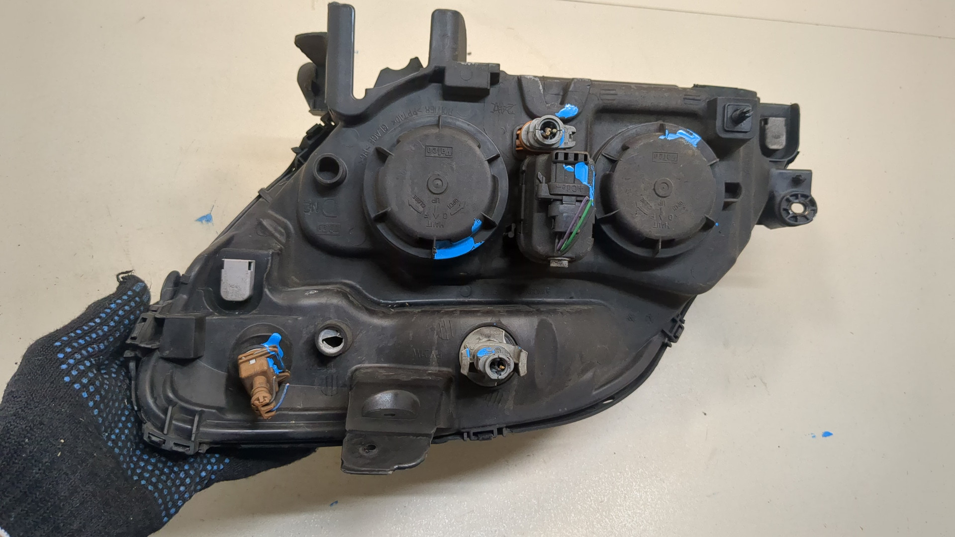 Фара правая