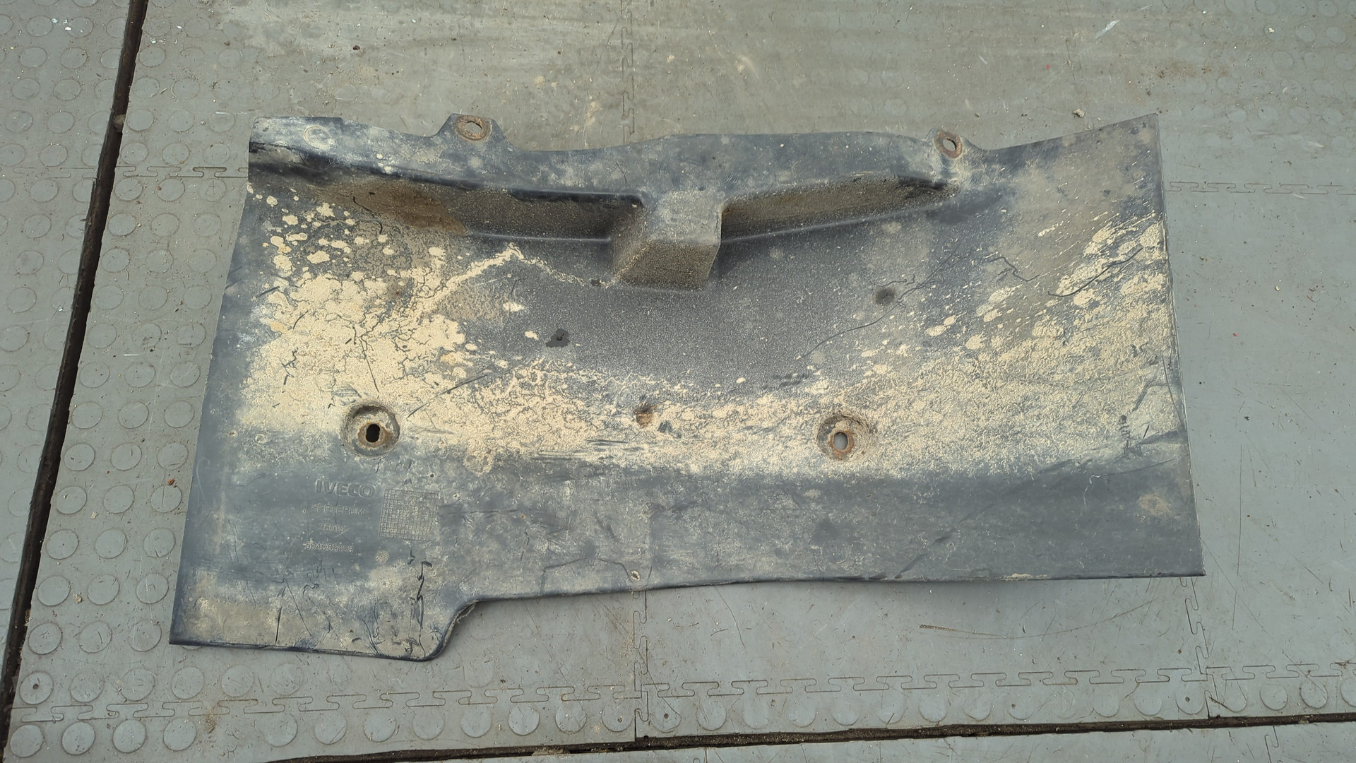 Локер передний левый