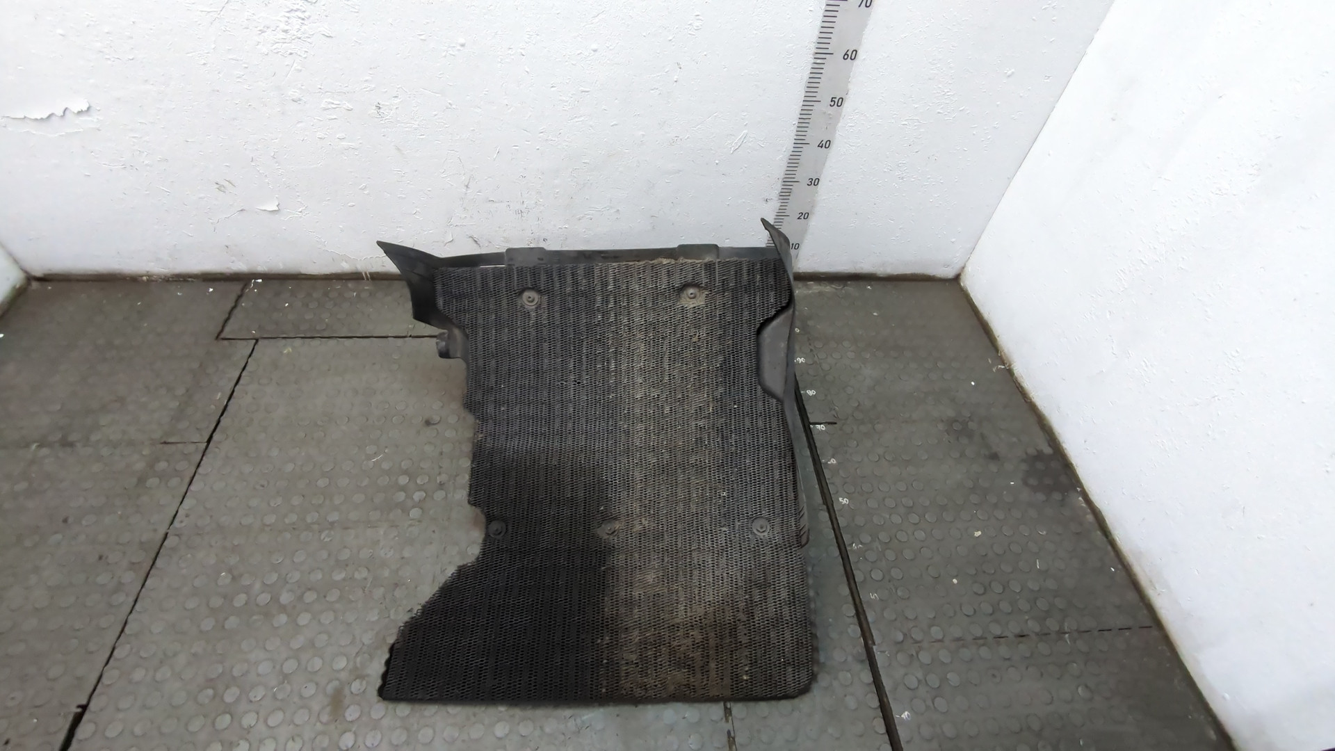 Крыло заднее левое