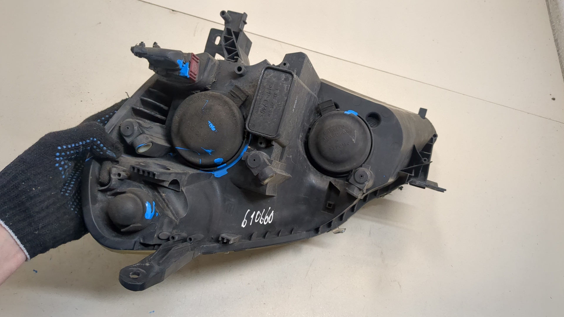 Фара правая