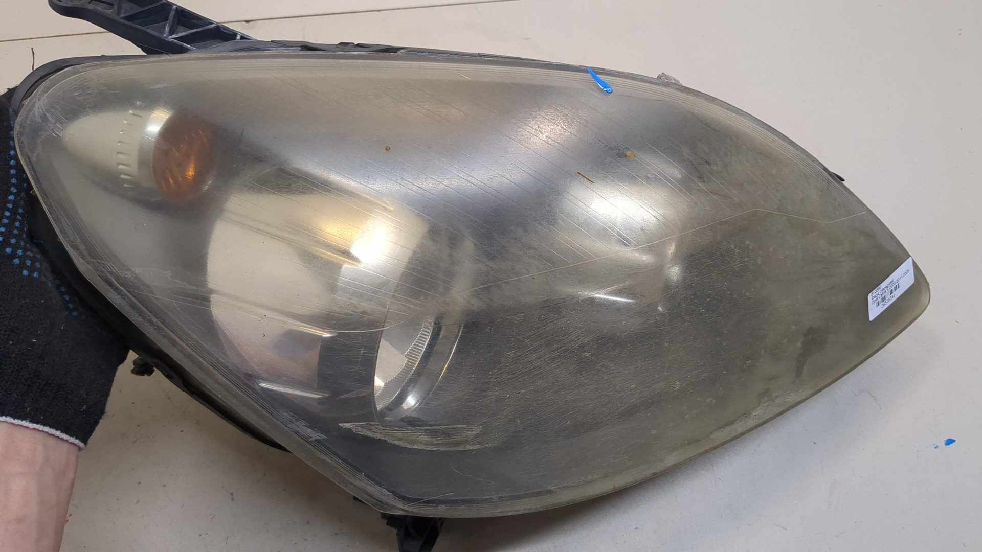 Фара правая