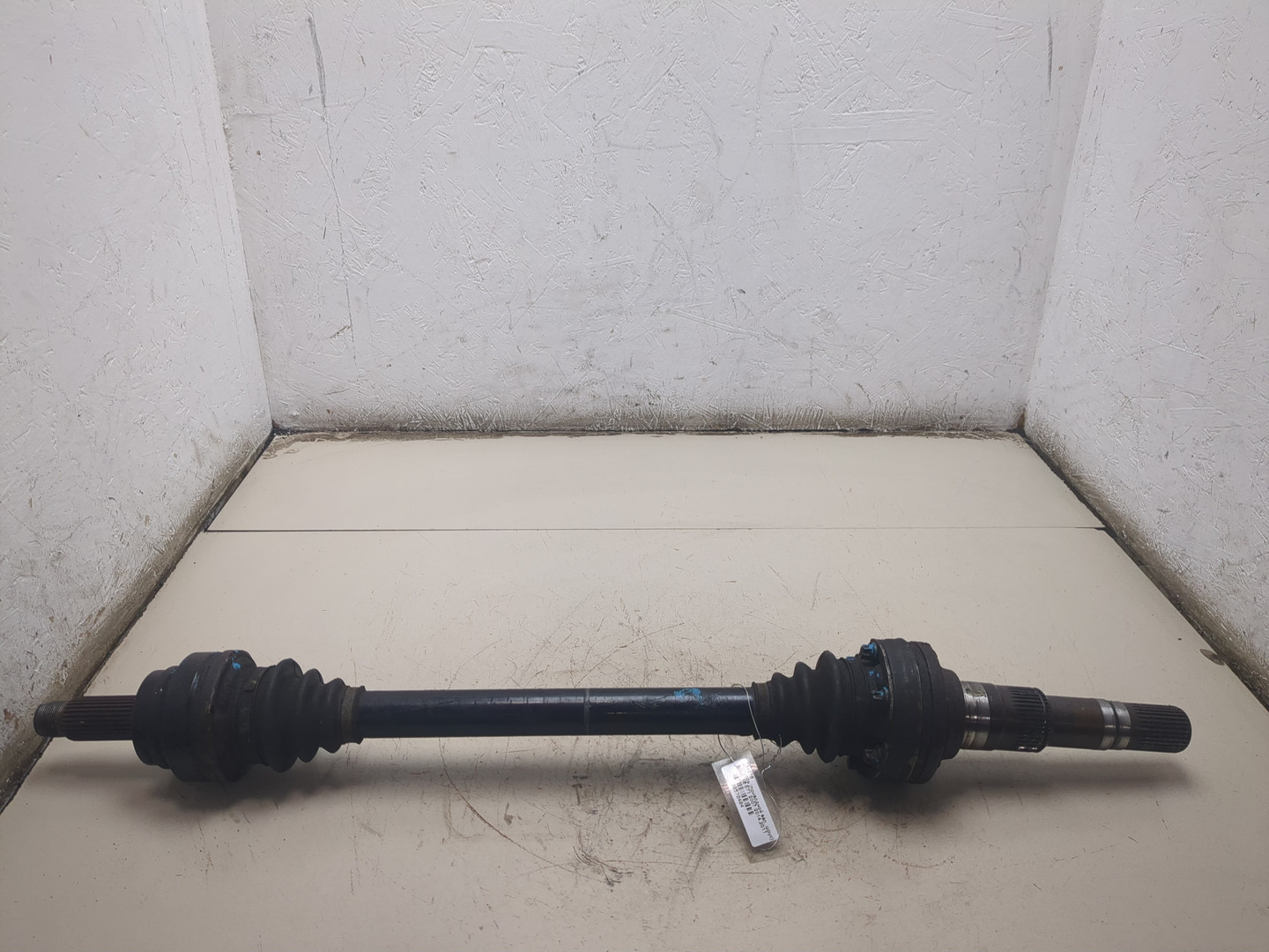 Полуось задняя