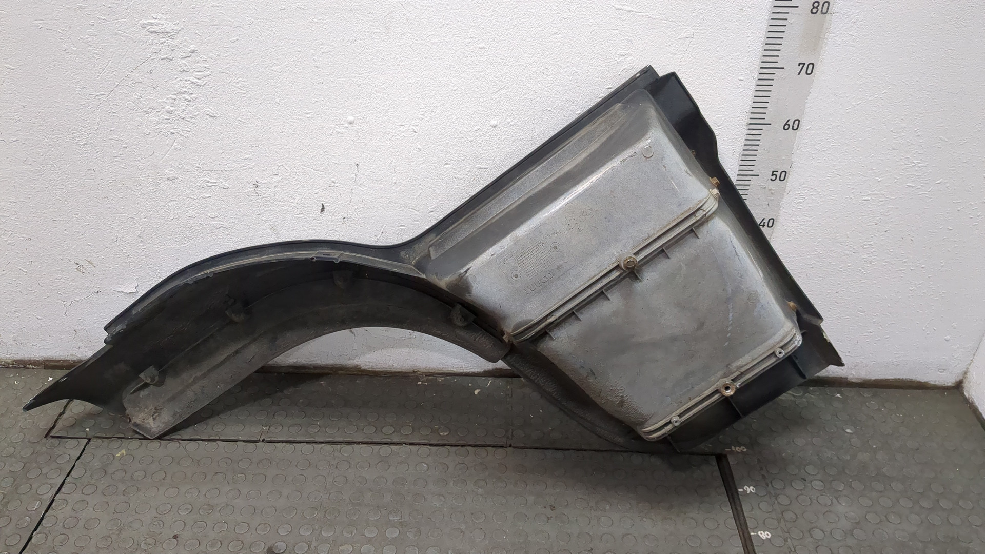 Подножка левая