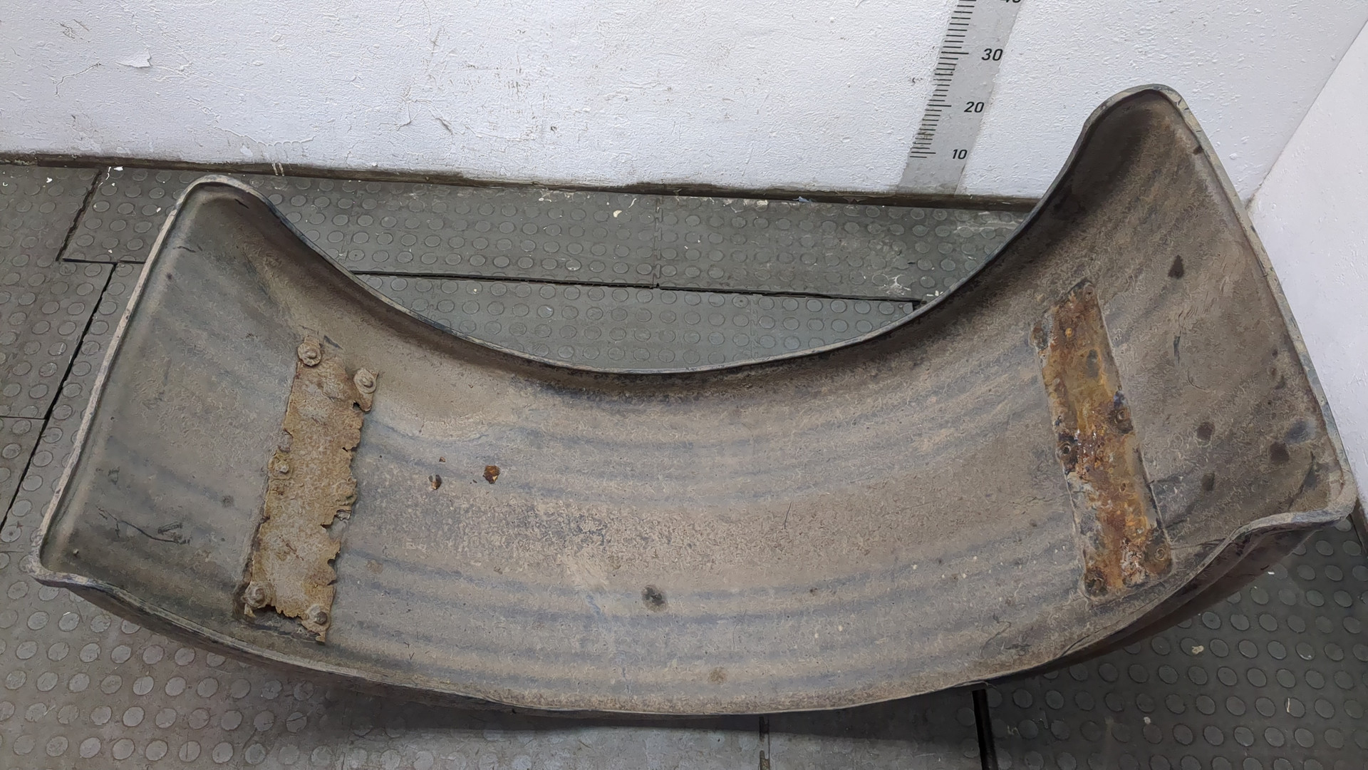 Крыло заднее левое