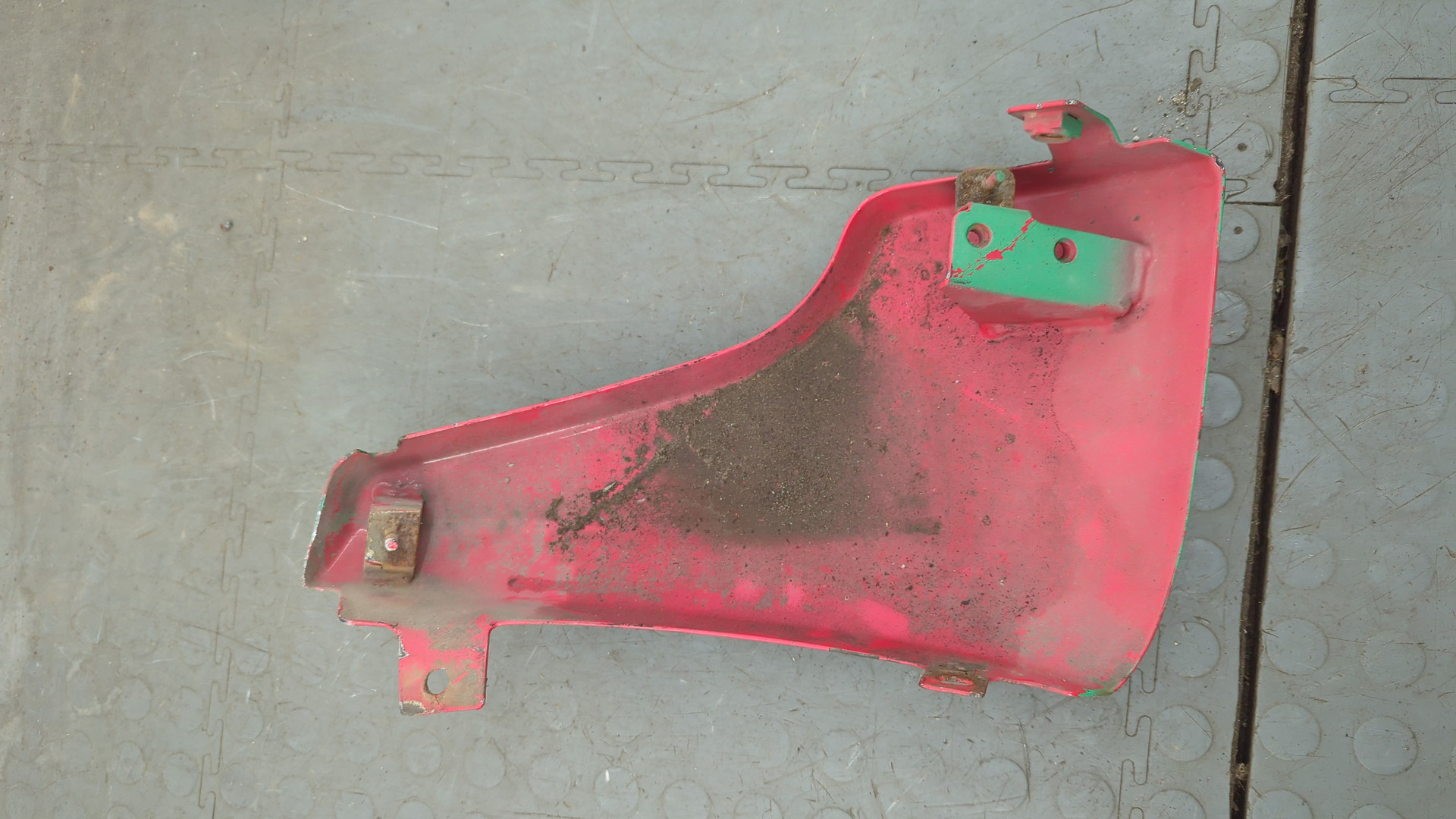 Накладка переднего бампера