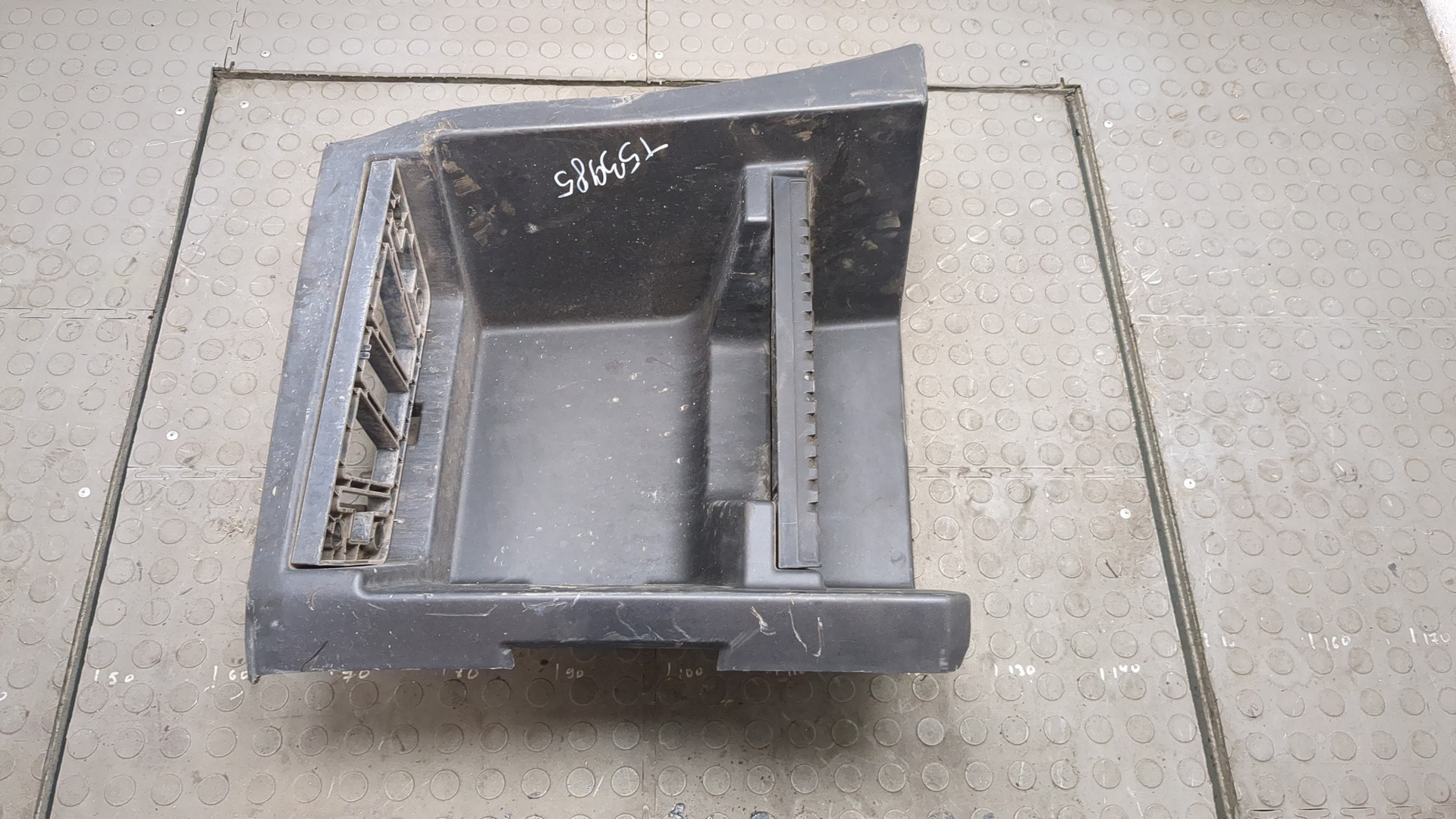 Подножка правая