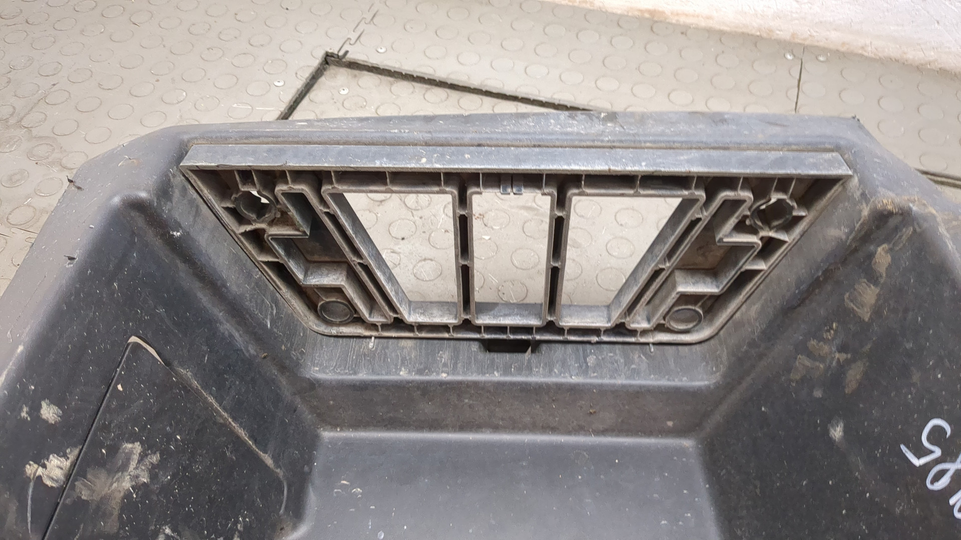 Подножка правая