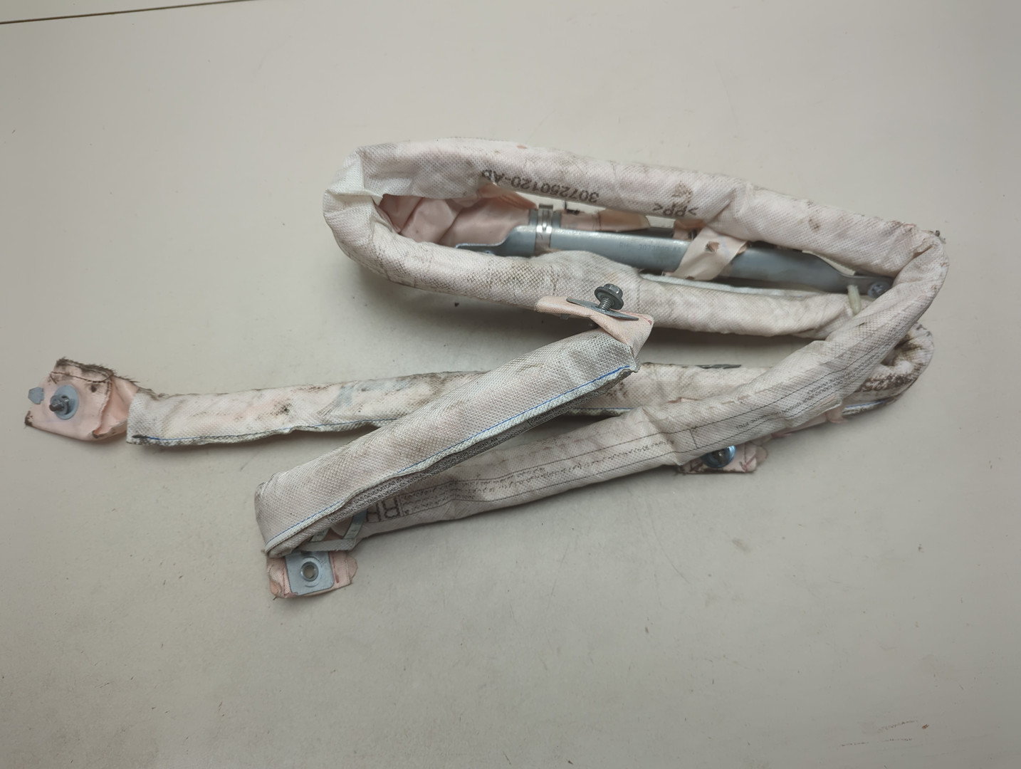 Подушка безопасности боковая (шторка)