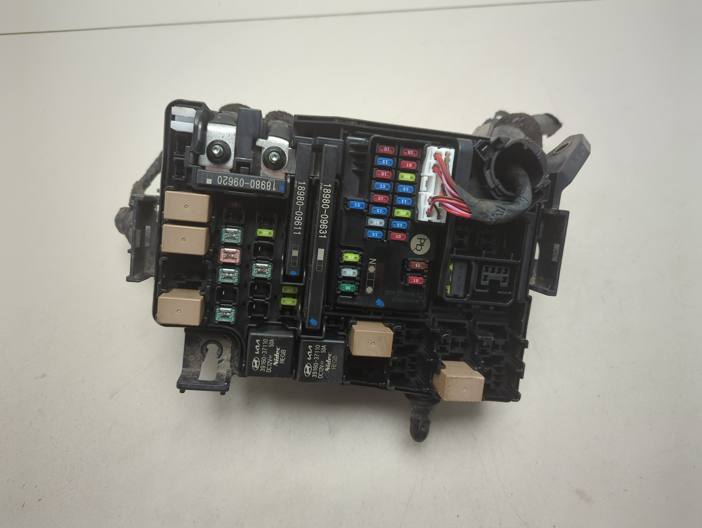 Блок предохранителей