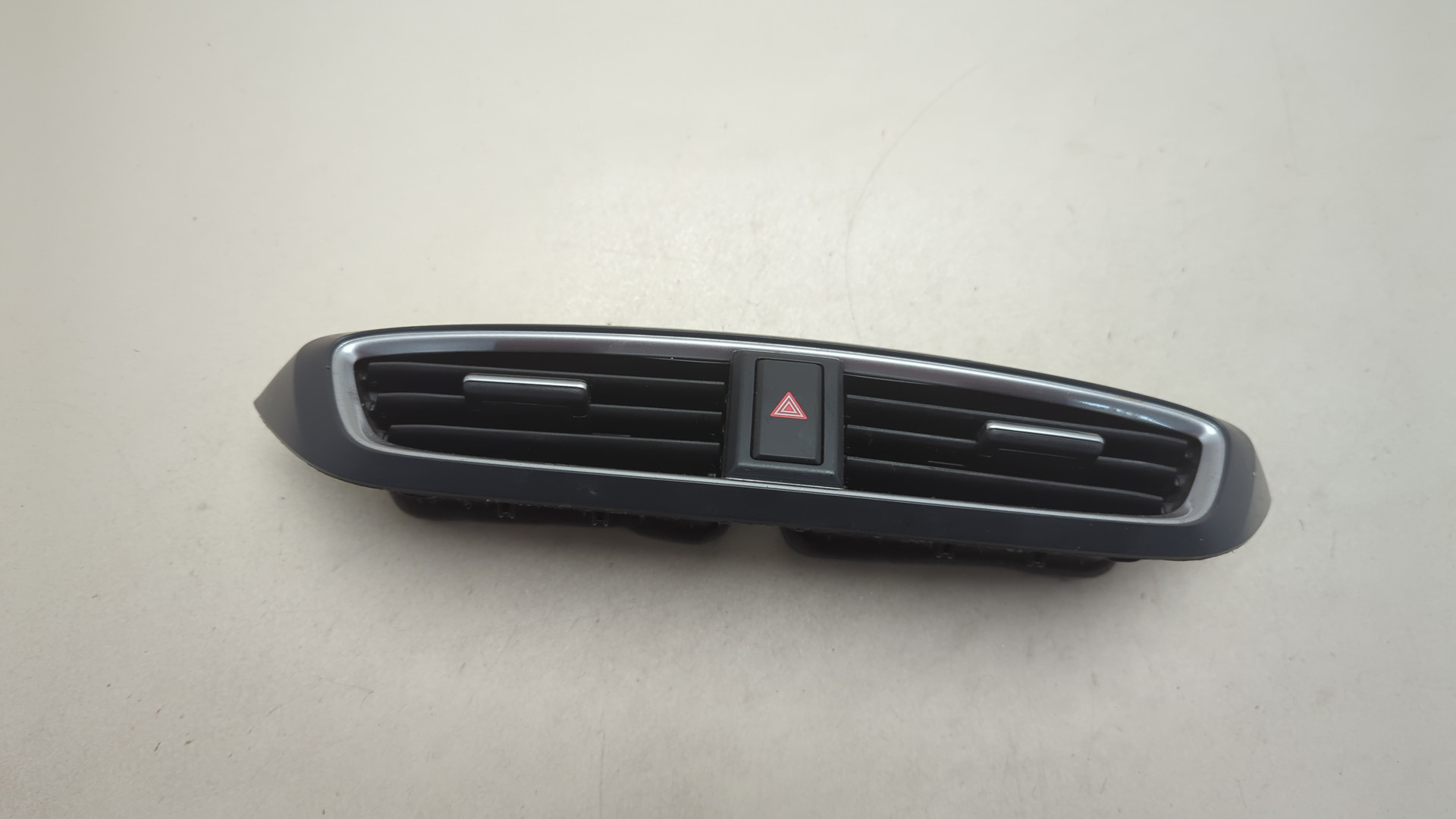 Дефлектор воздушный