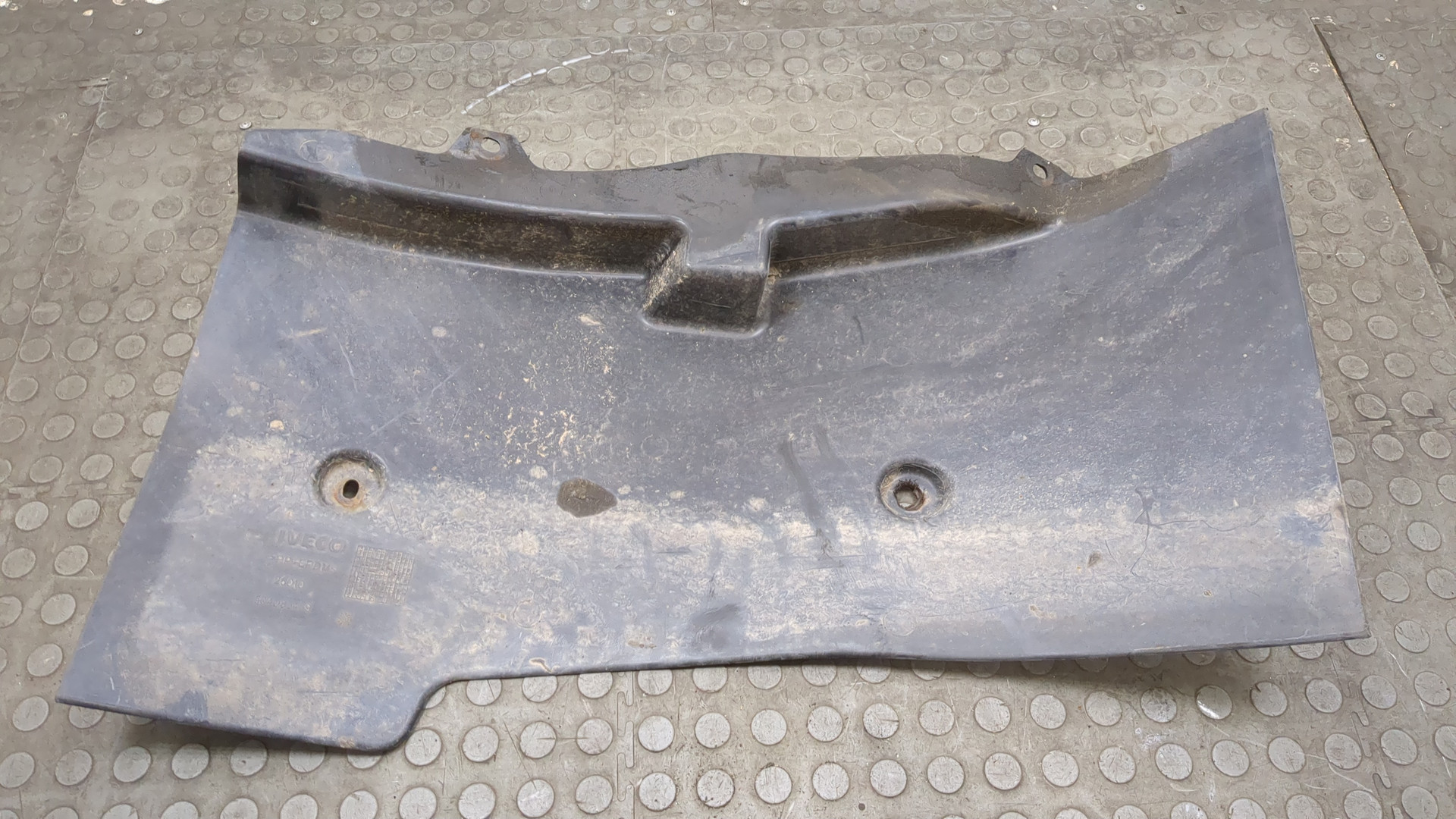 Локер передний левый