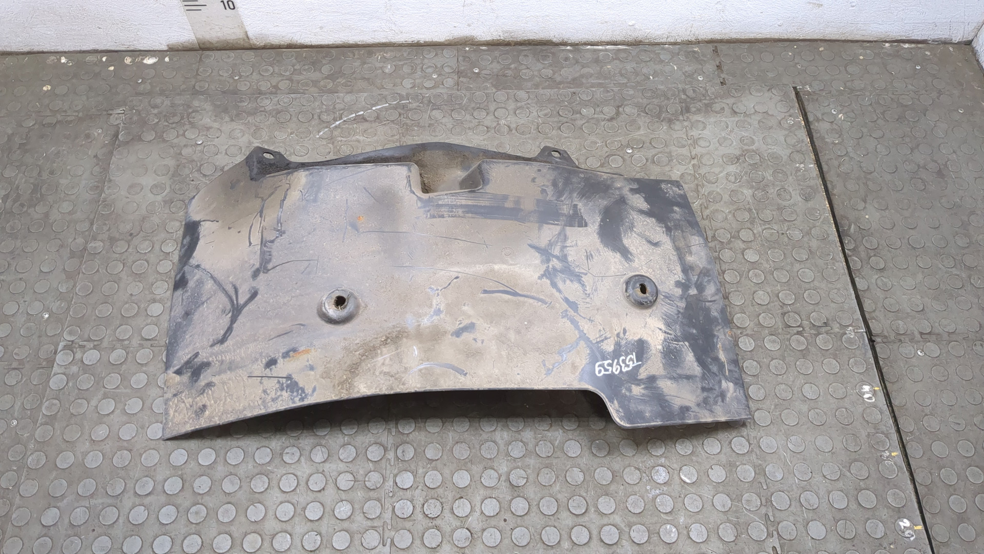 Локер передний левый