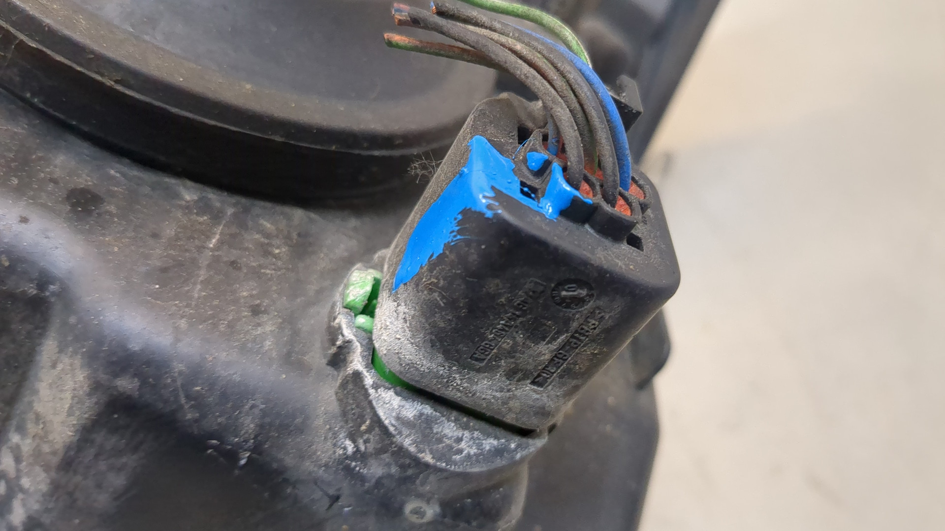 Фара правая