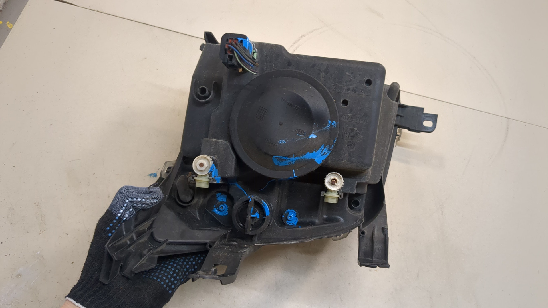 Фара правая