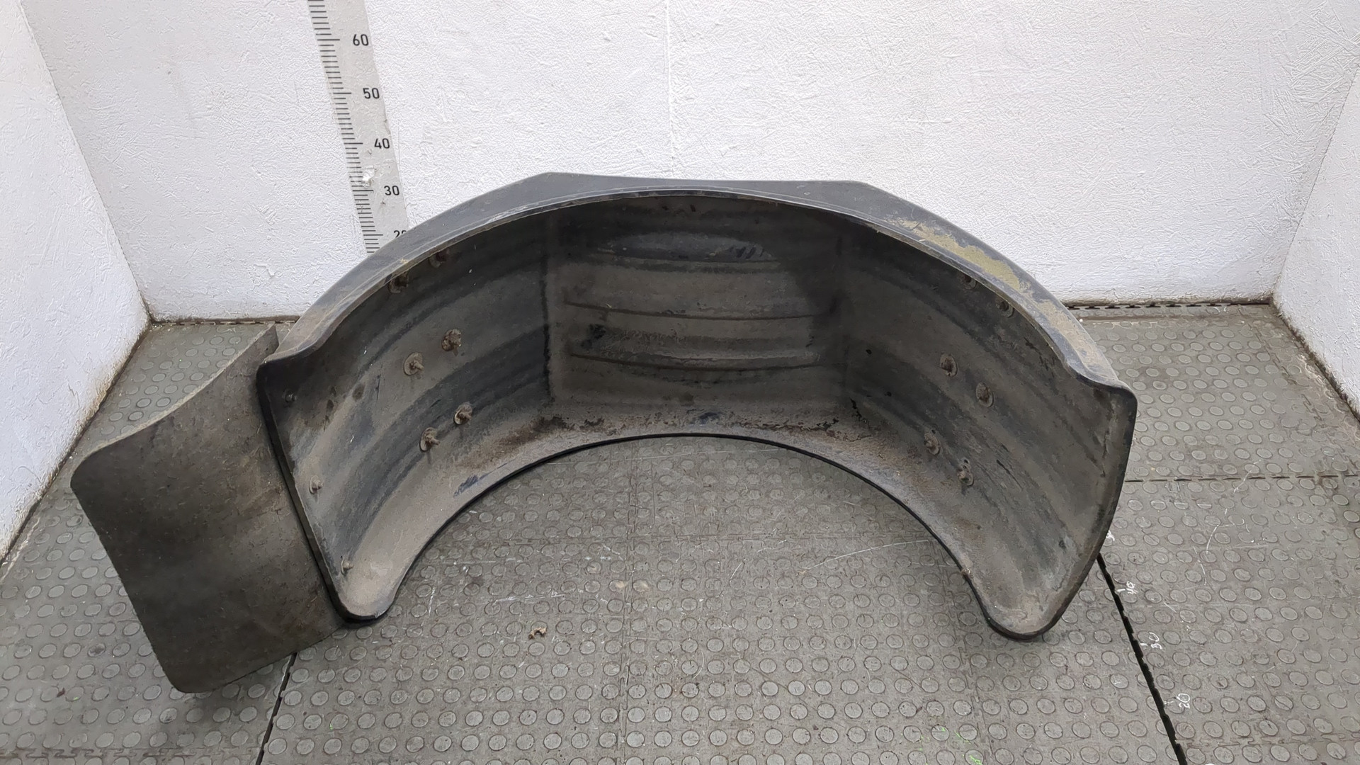 Крыло заднее левое