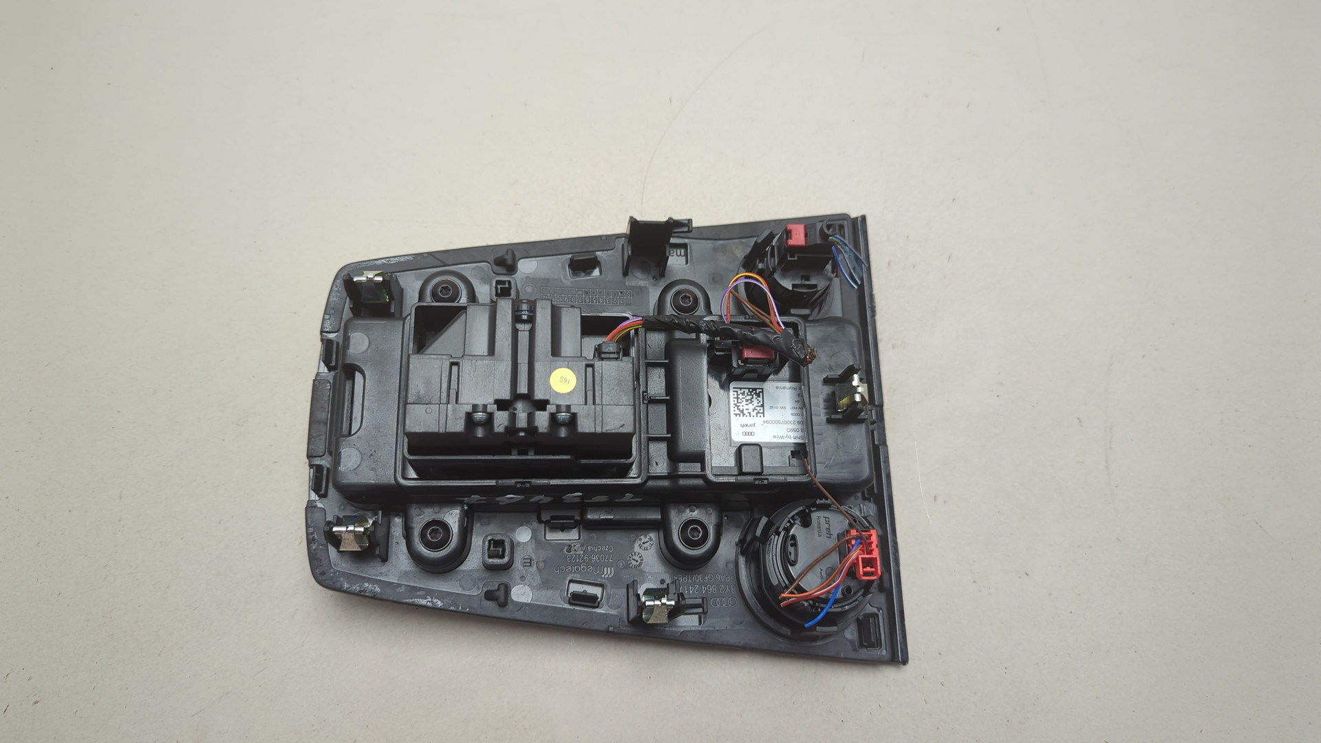 Кулиса МКПП / АКПП