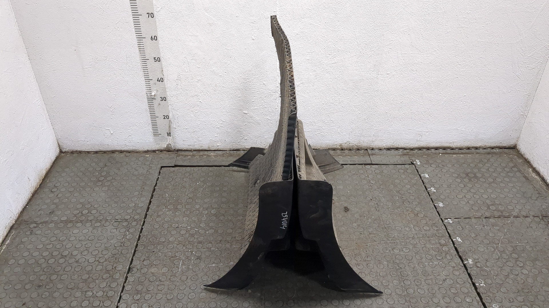 Крыло заднее правое