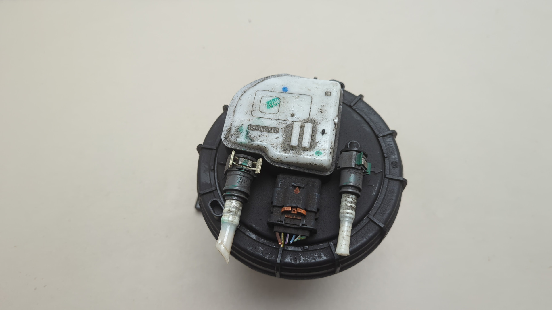 Насос топливный электрический