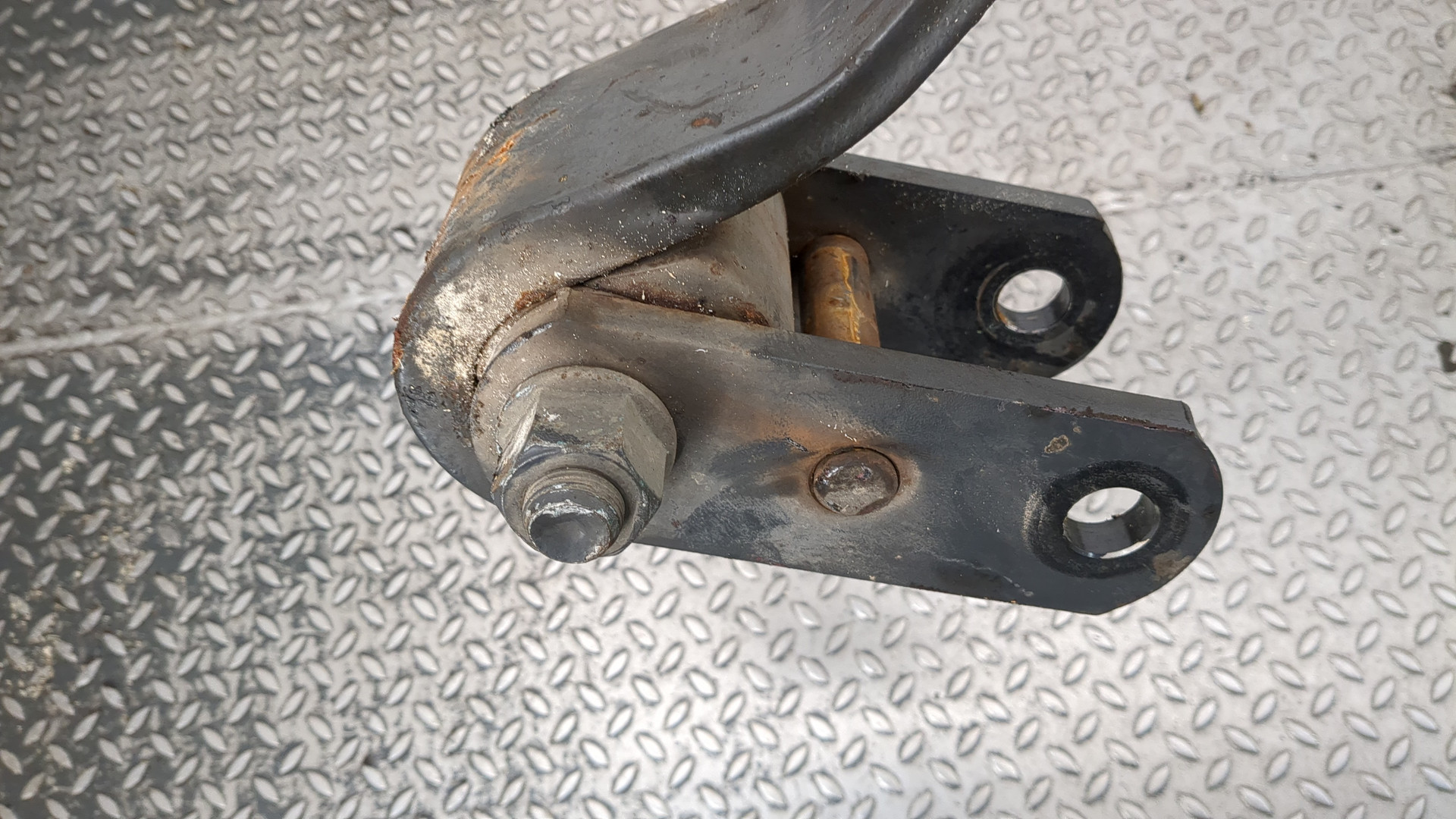 Рессора передняя