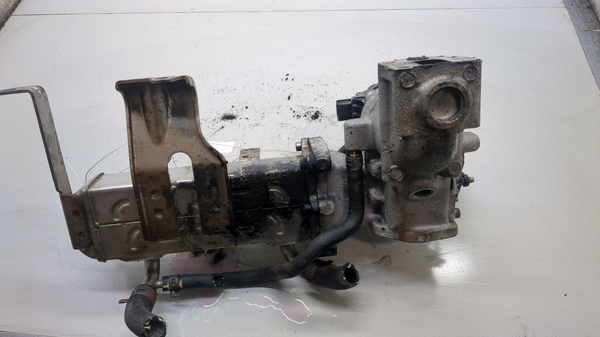 Клапан рециркуляции выхлопных газов (EGR)