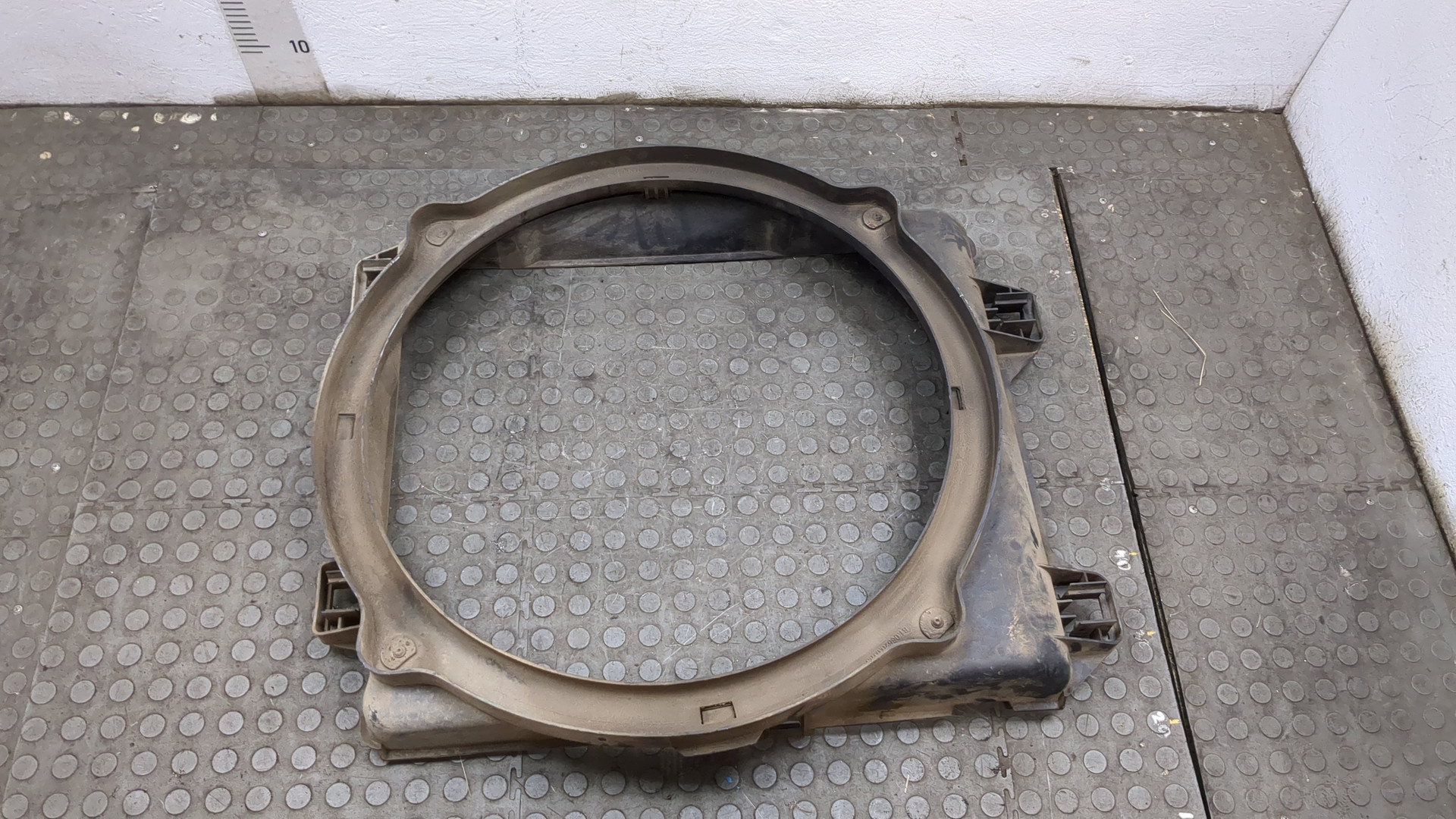 Диффузор вентилятора