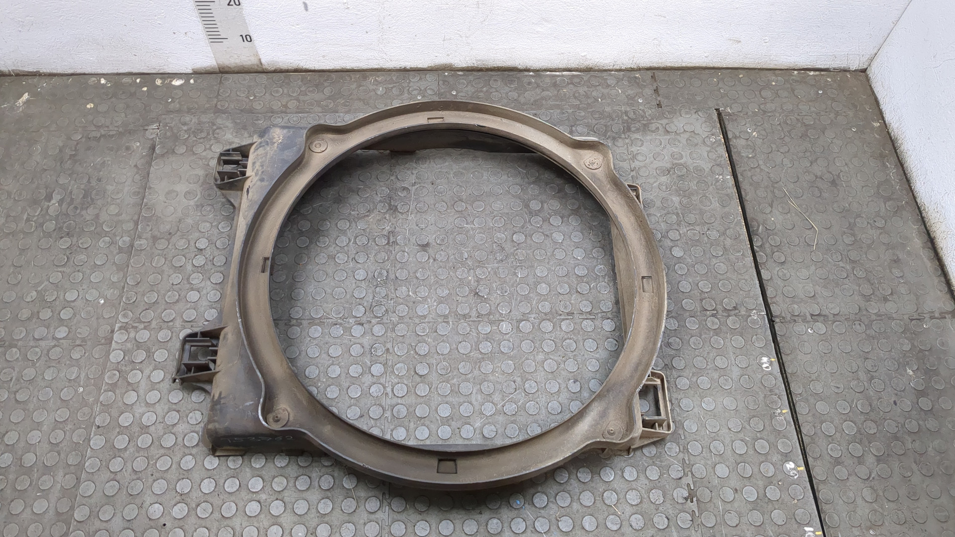 Диффузор вентилятора