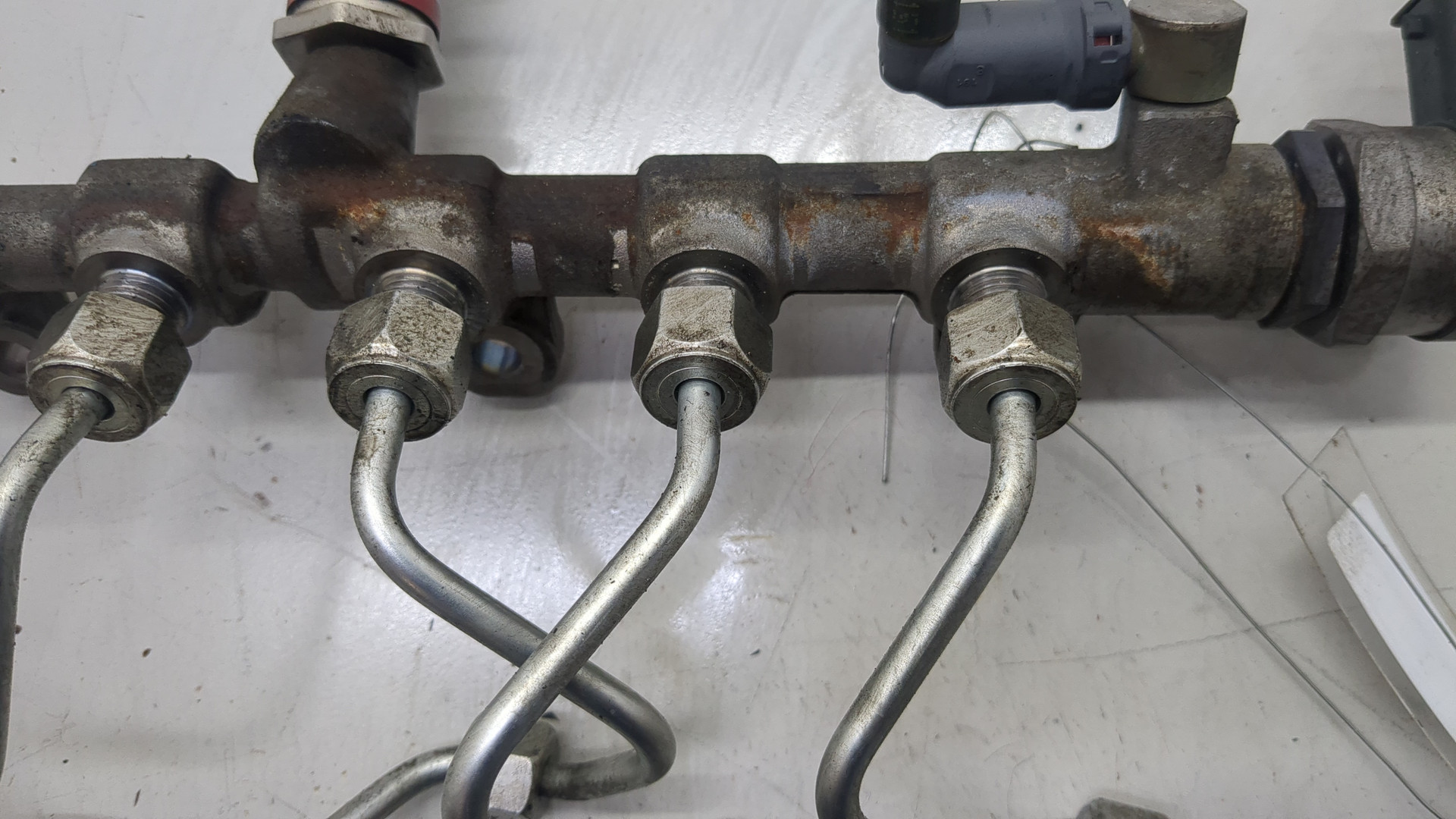 Рейка топливная (рампа)