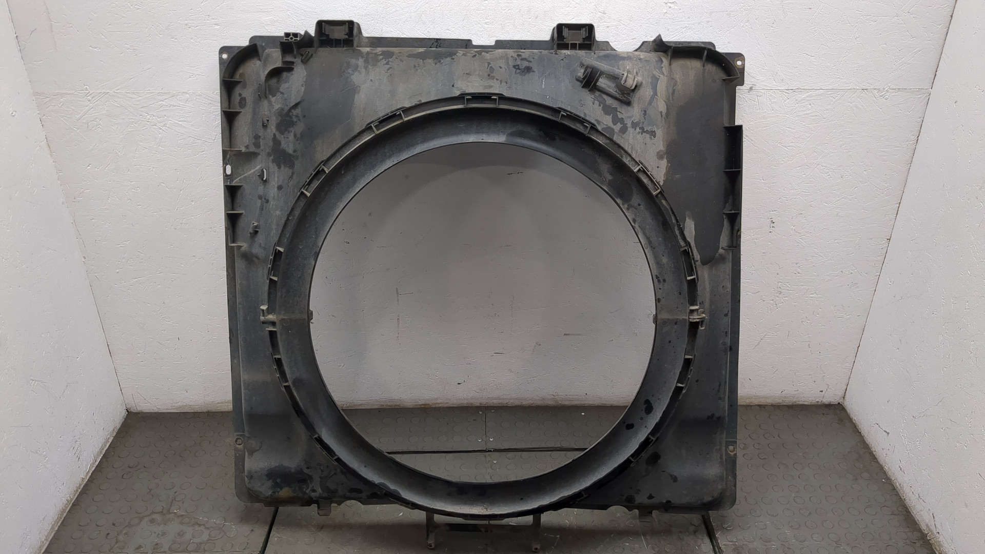 Диффузор вентилятора