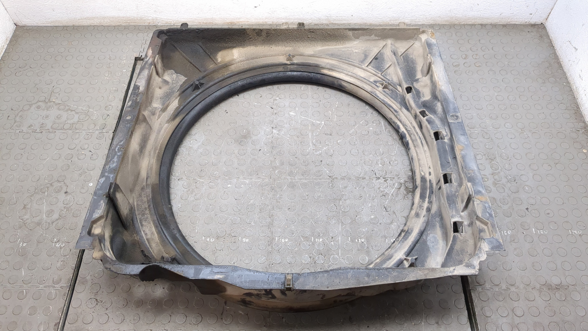 Диффузор вентилятора