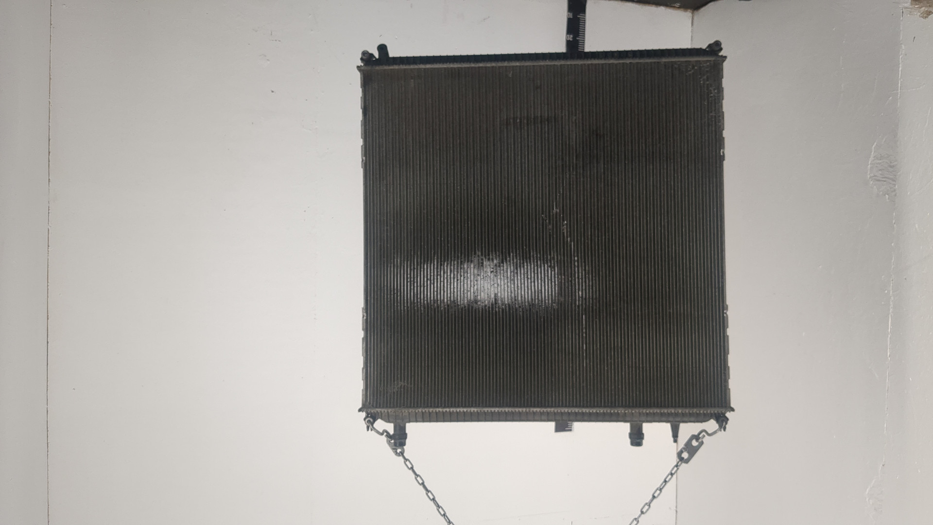 Радиатор охлаждения двигателя основной