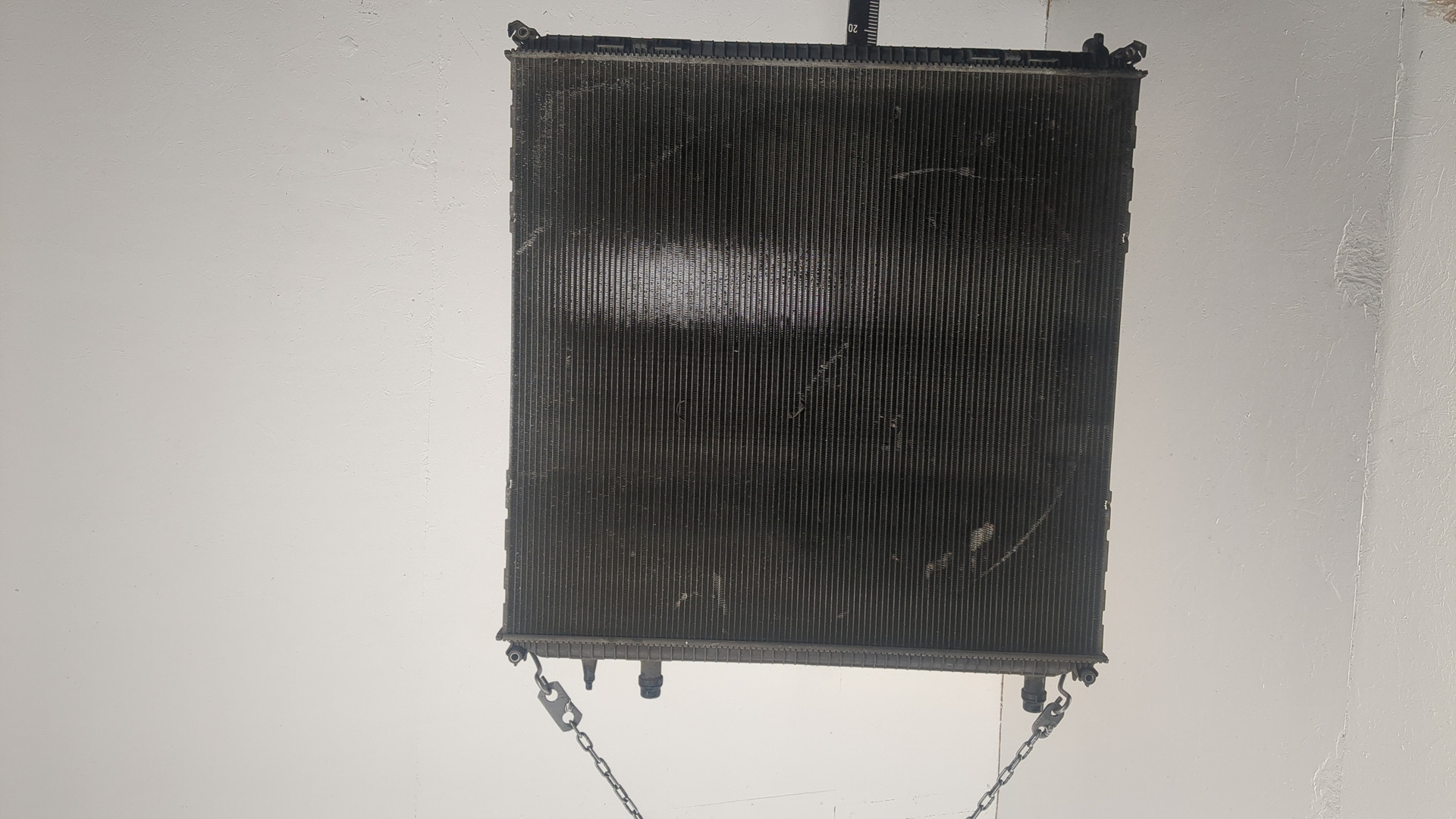 Радиатор охлаждения двигателя основной