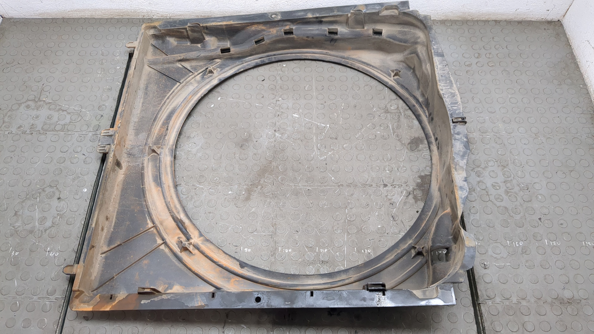 Диффузор вентилятора