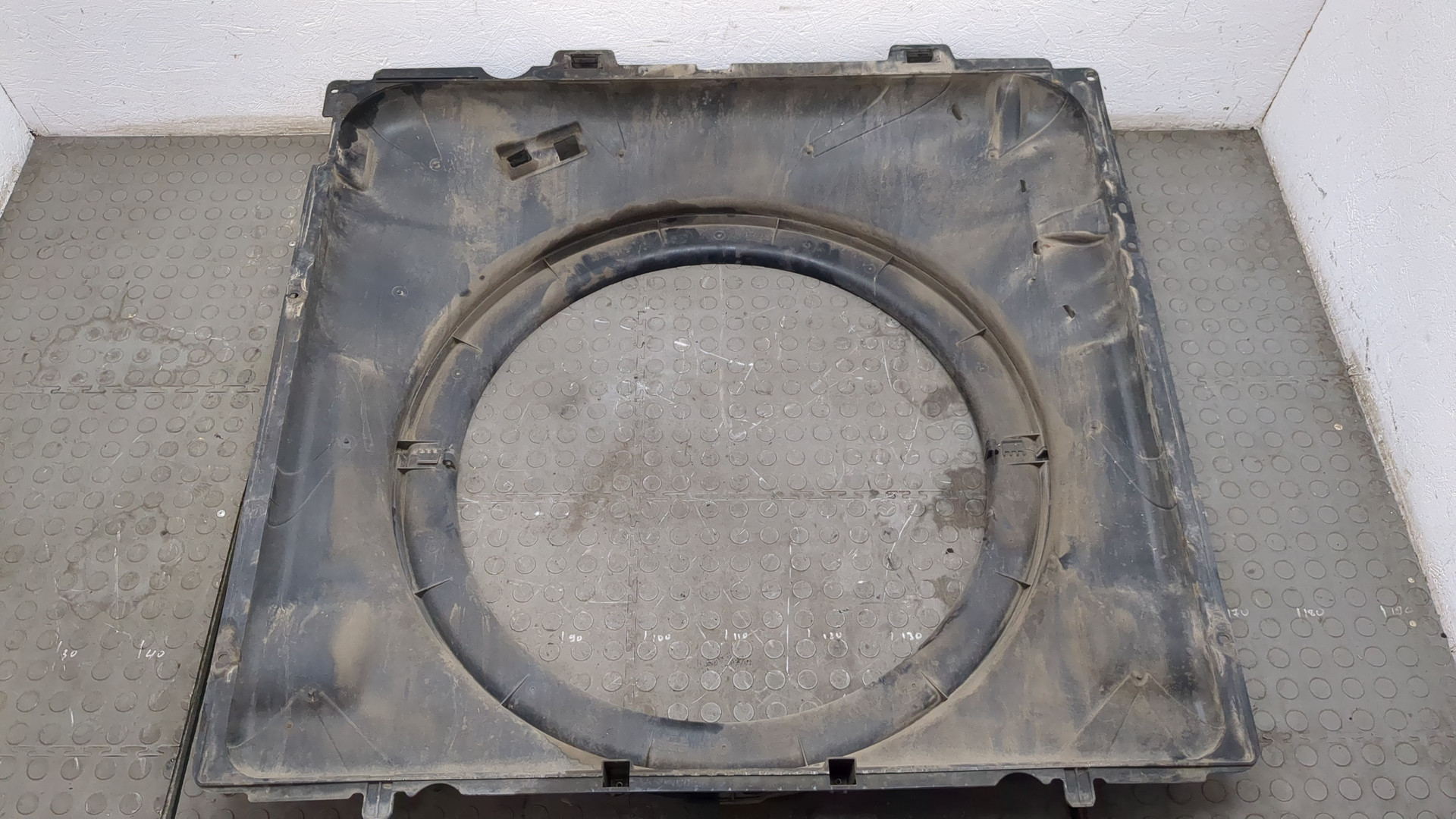 Диффузор вентилятора