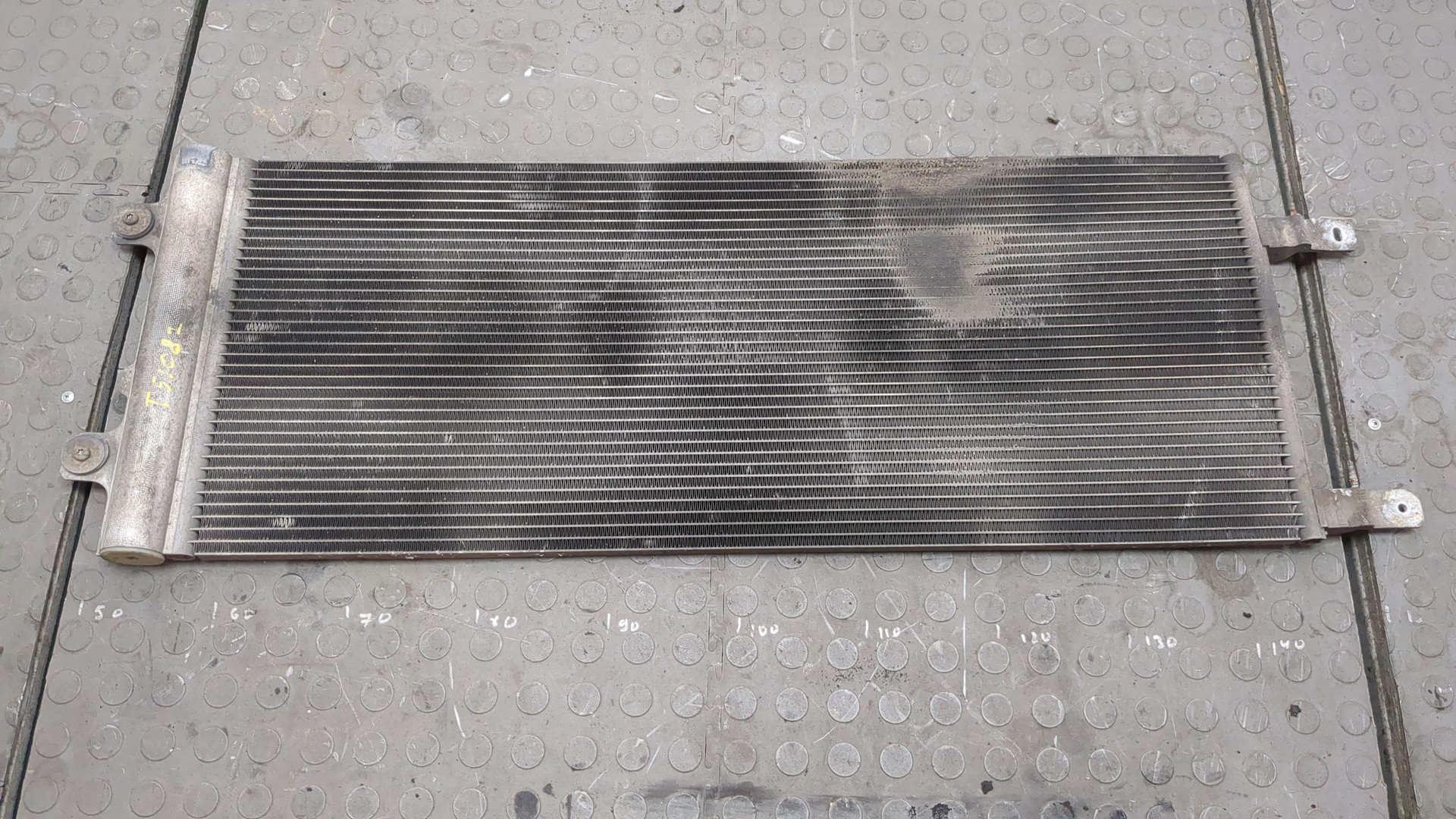 Радиатор кондиционера / конденсер