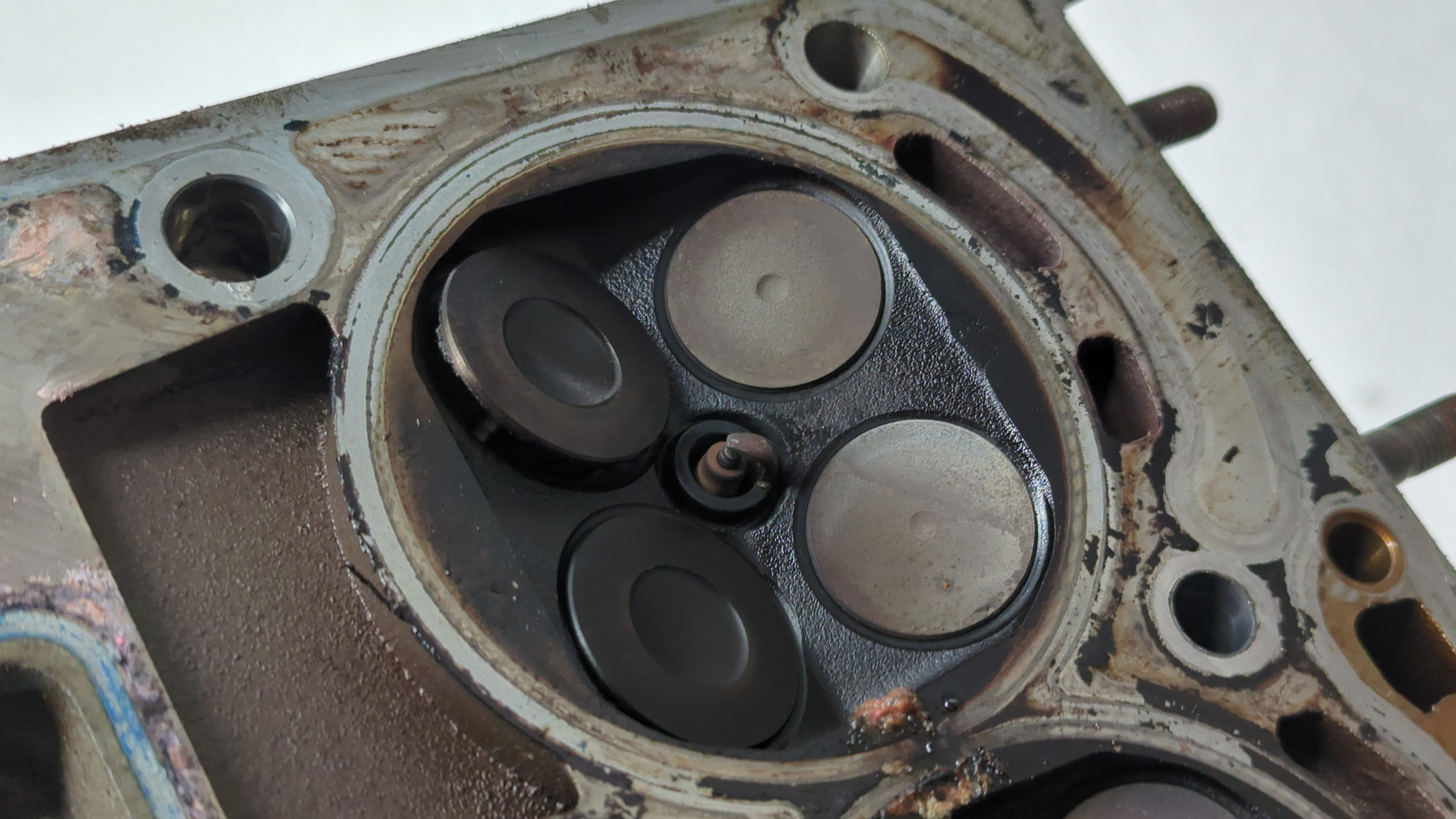 Головка блока цилиндров