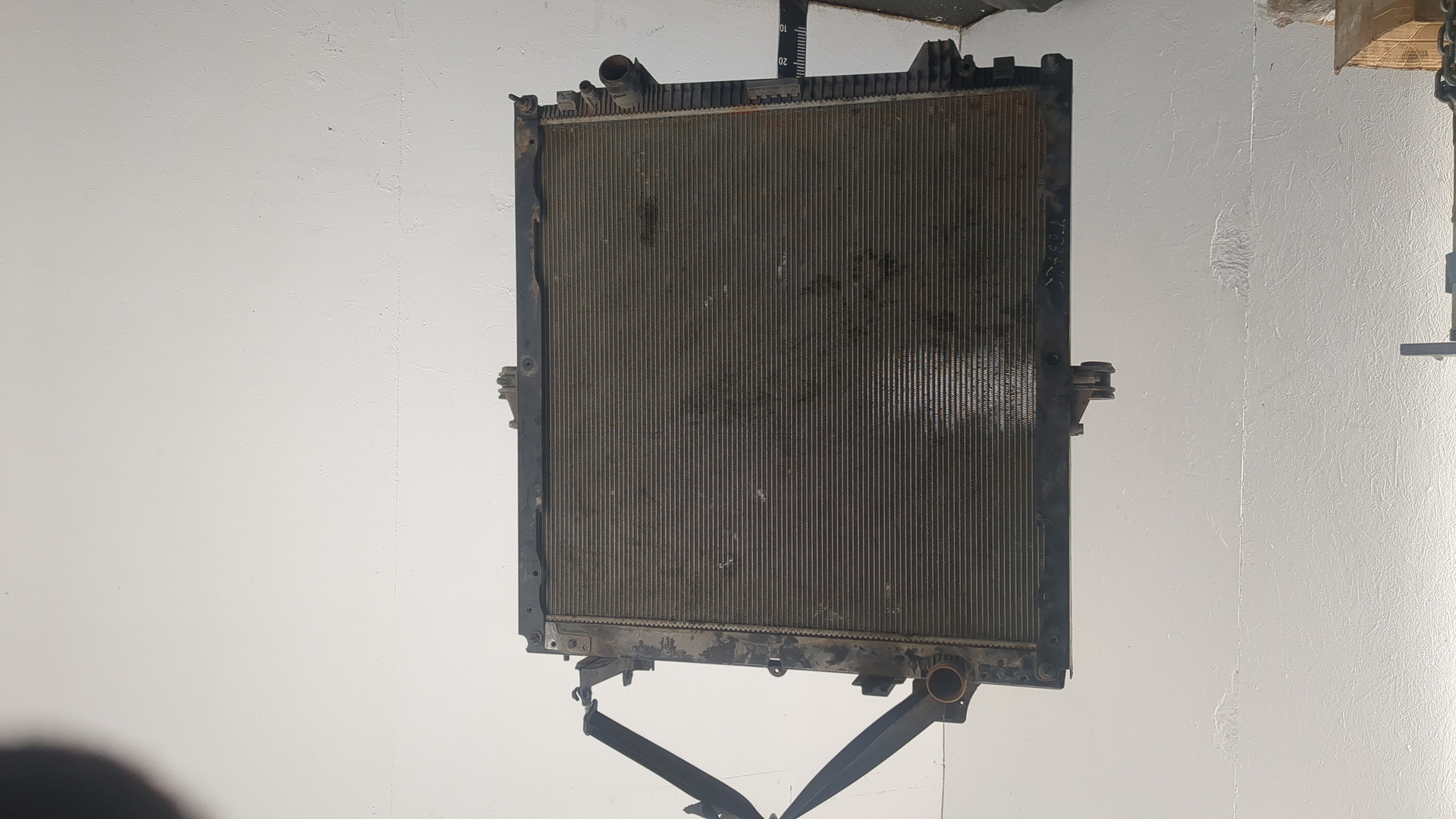 Радиатор охлаждения двигателя основной