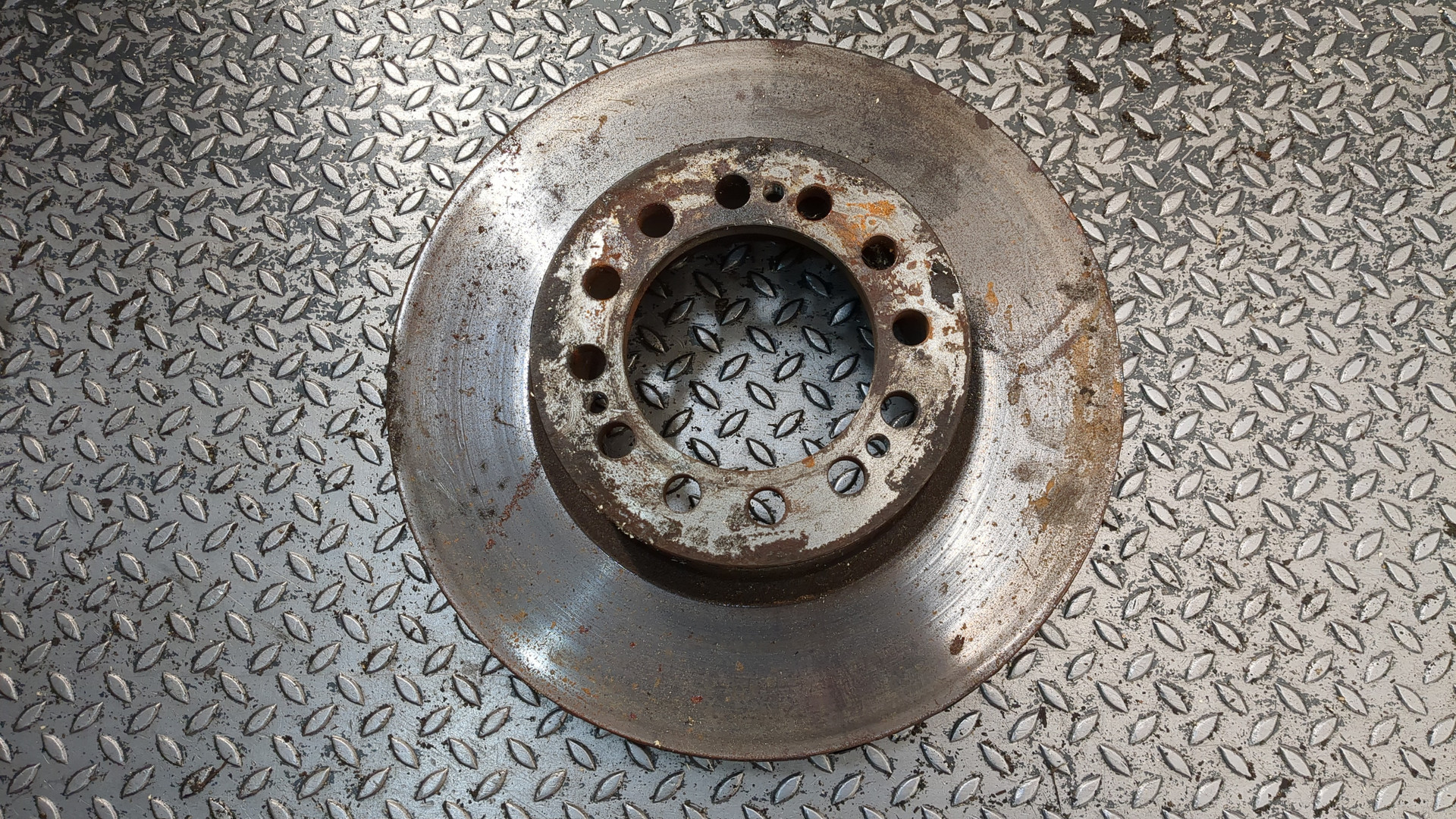 Диск тормозной передний вентилируемый