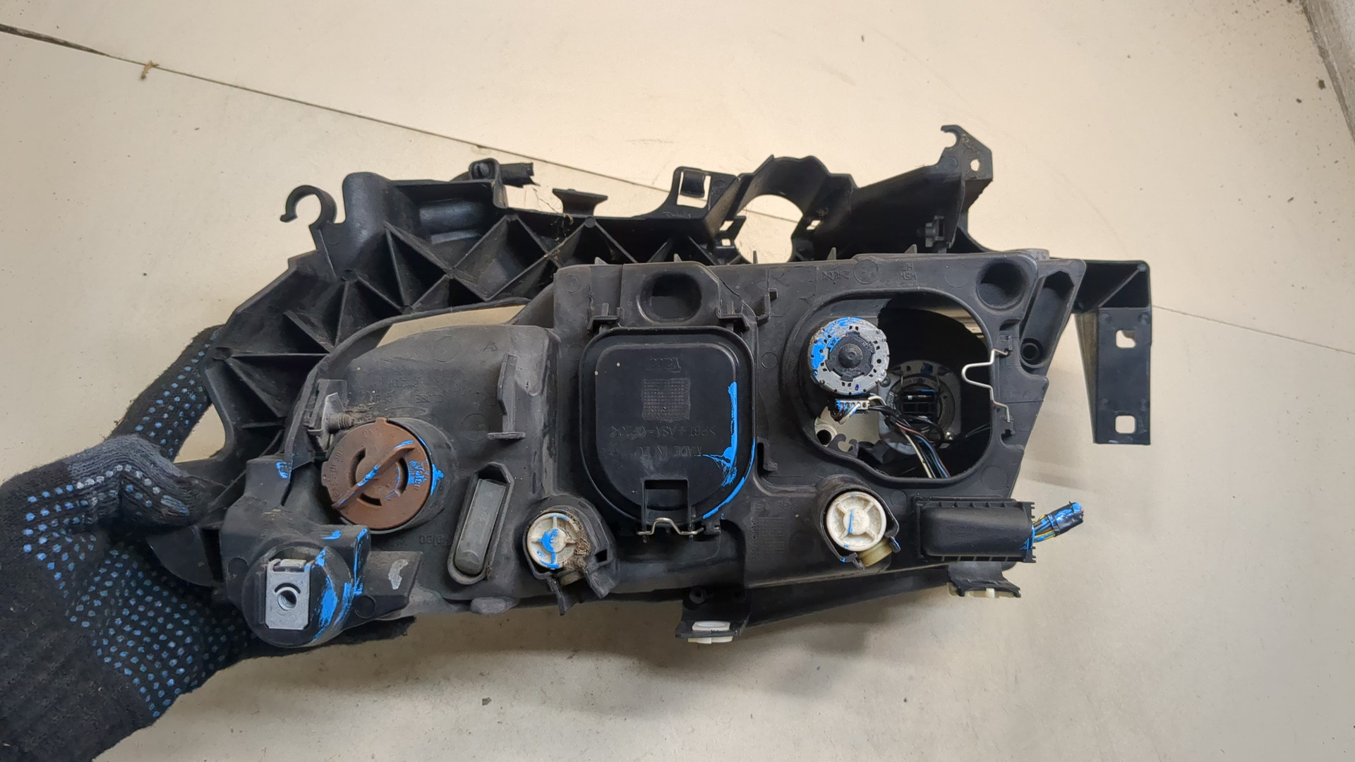 Фара правая